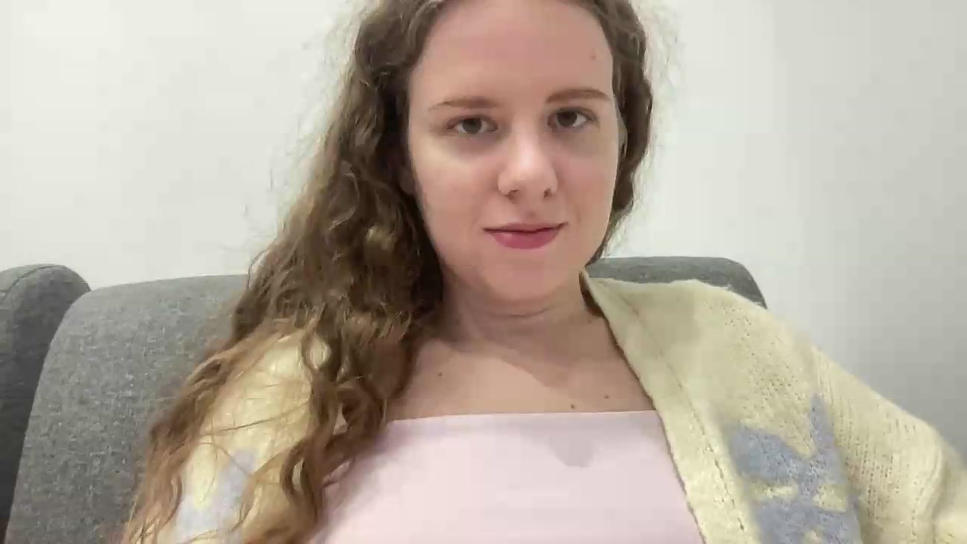 Gallery image thumbnail from BlueFlowerr's myfreecams stream on, 08/18/2026, 22:14 image 6 of 20