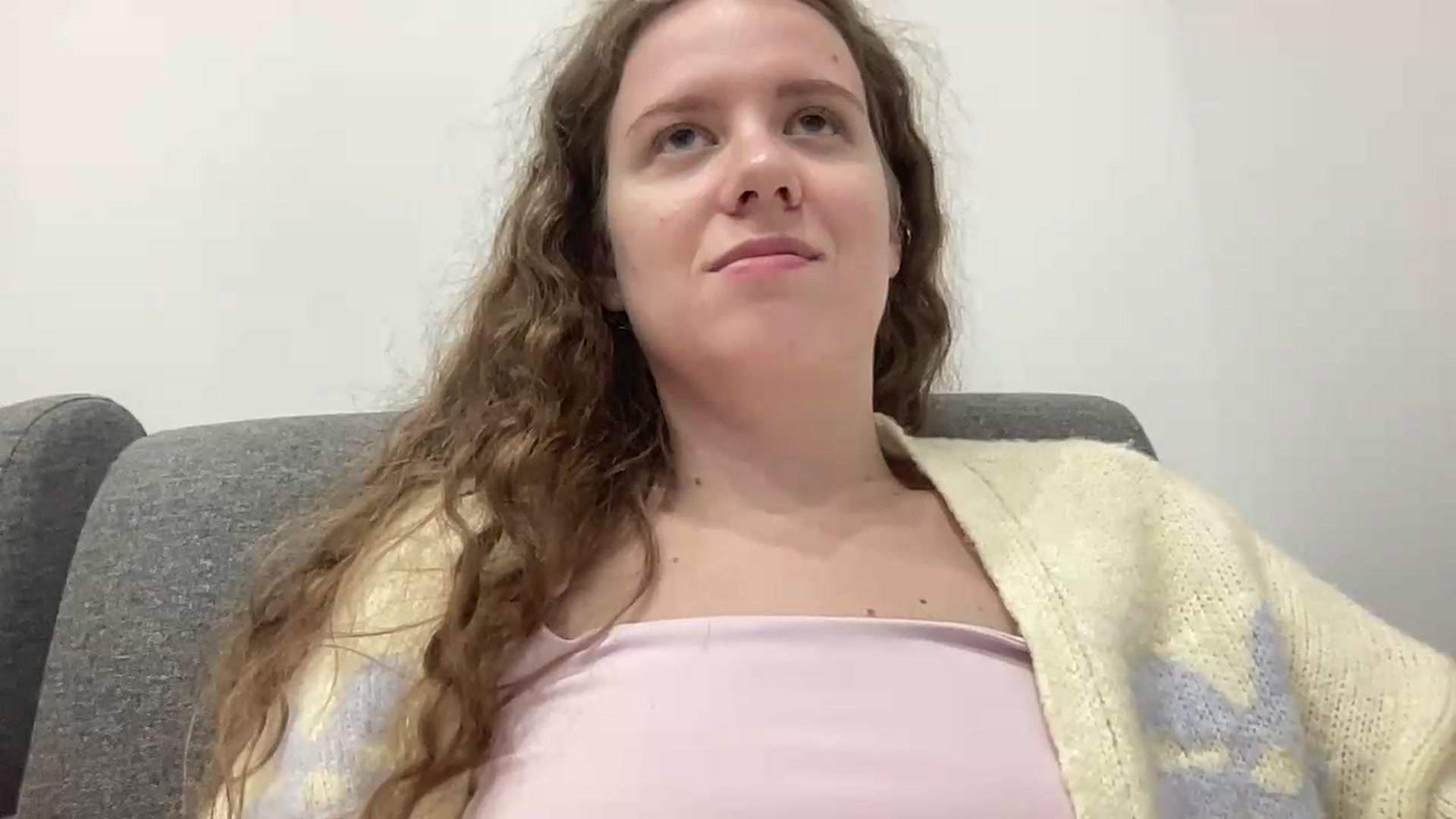 Gallery image thumbnail from BlueFlowerr's myfreecams stream on, 08/18/2026, 22:14 image 8 of 20
