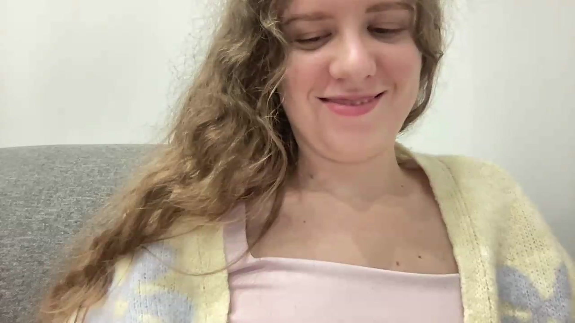Gallery image thumbnail from BlueFlowerr's myfreecams stream on, 08/18/2026, 22:14 image 2 of 20