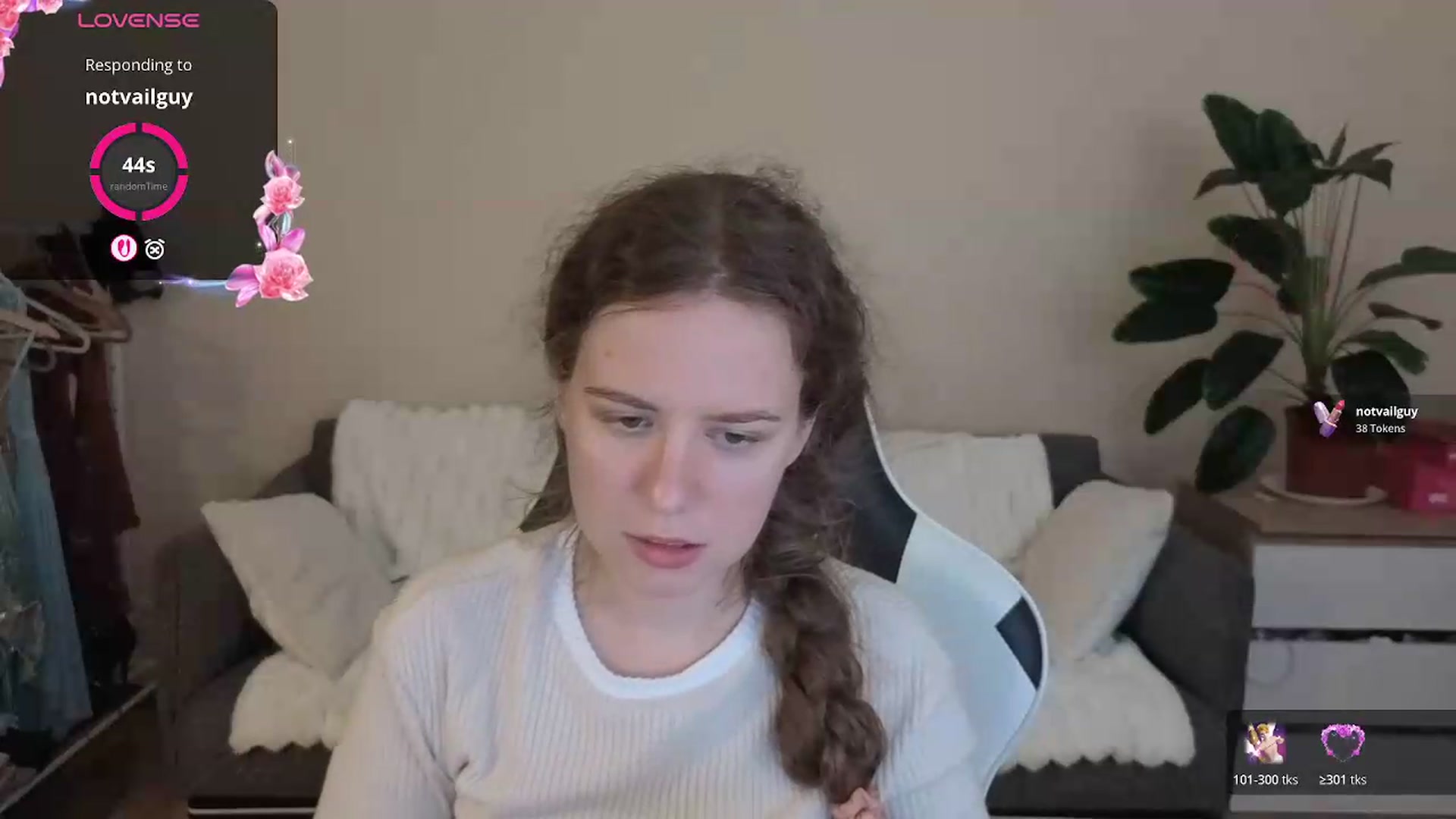Gallery image thumbnail from BlueFlowerr's myfreecams stream on, 08/20/2026, 19:55 image 20 of 20