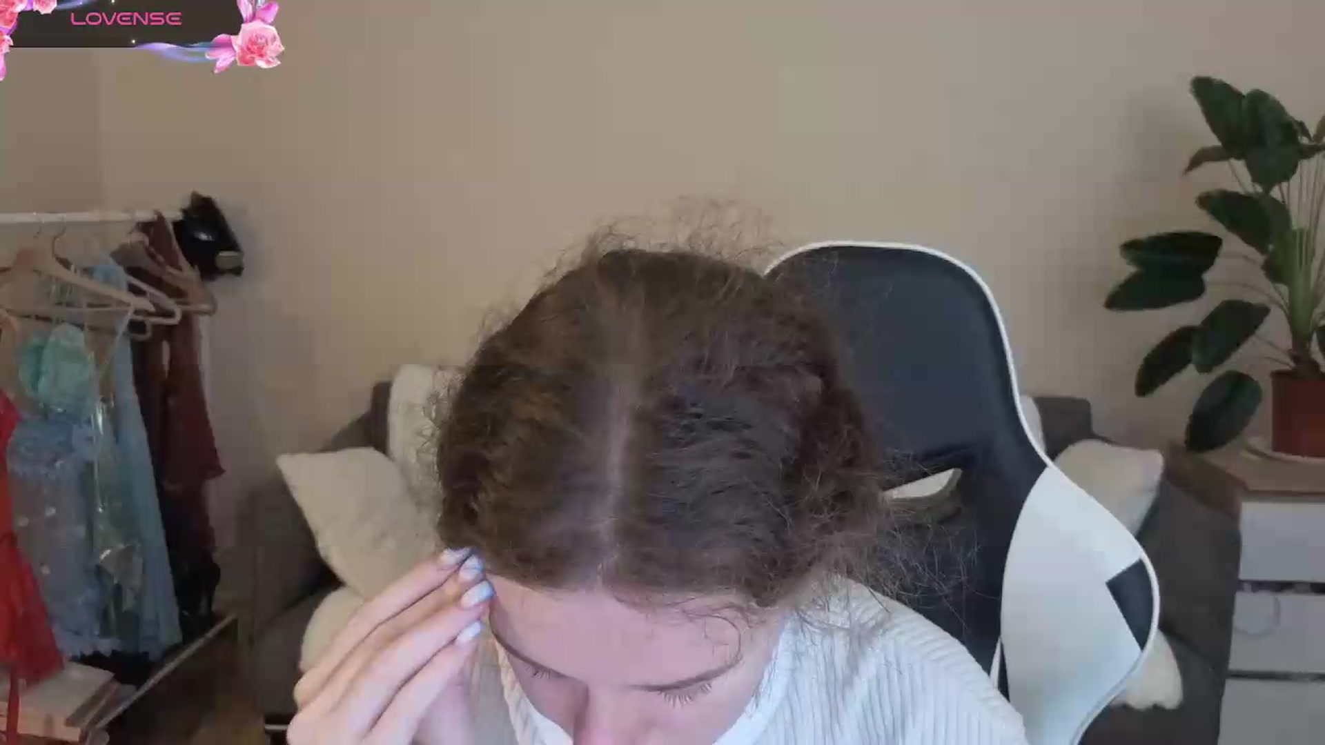 Gallery image thumbnail from BlueFlowerr's myfreecams stream on, 08/20/2026, 19:55 image 7 of 20