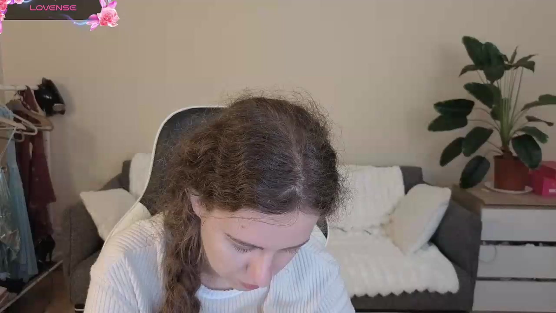 Gallery image thumbnail from BlueFlowerr's myfreecams stream on, 08/20/2026, 22:40 image 8 of 20
