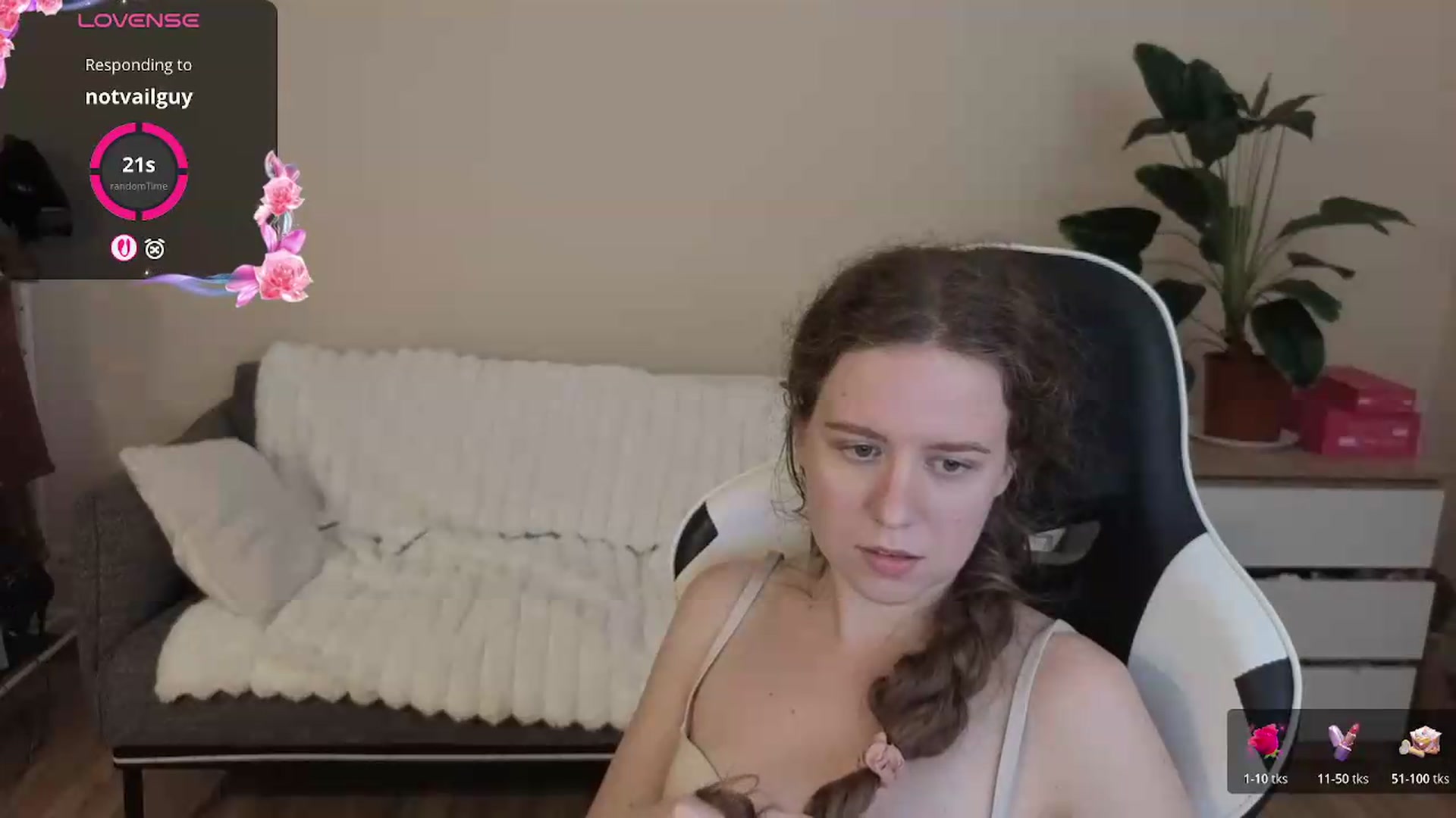 Gallery image thumbnail from BlueFlowerr's myfreecams stream on, 08/20/2026, 23:44 image 14 of 20