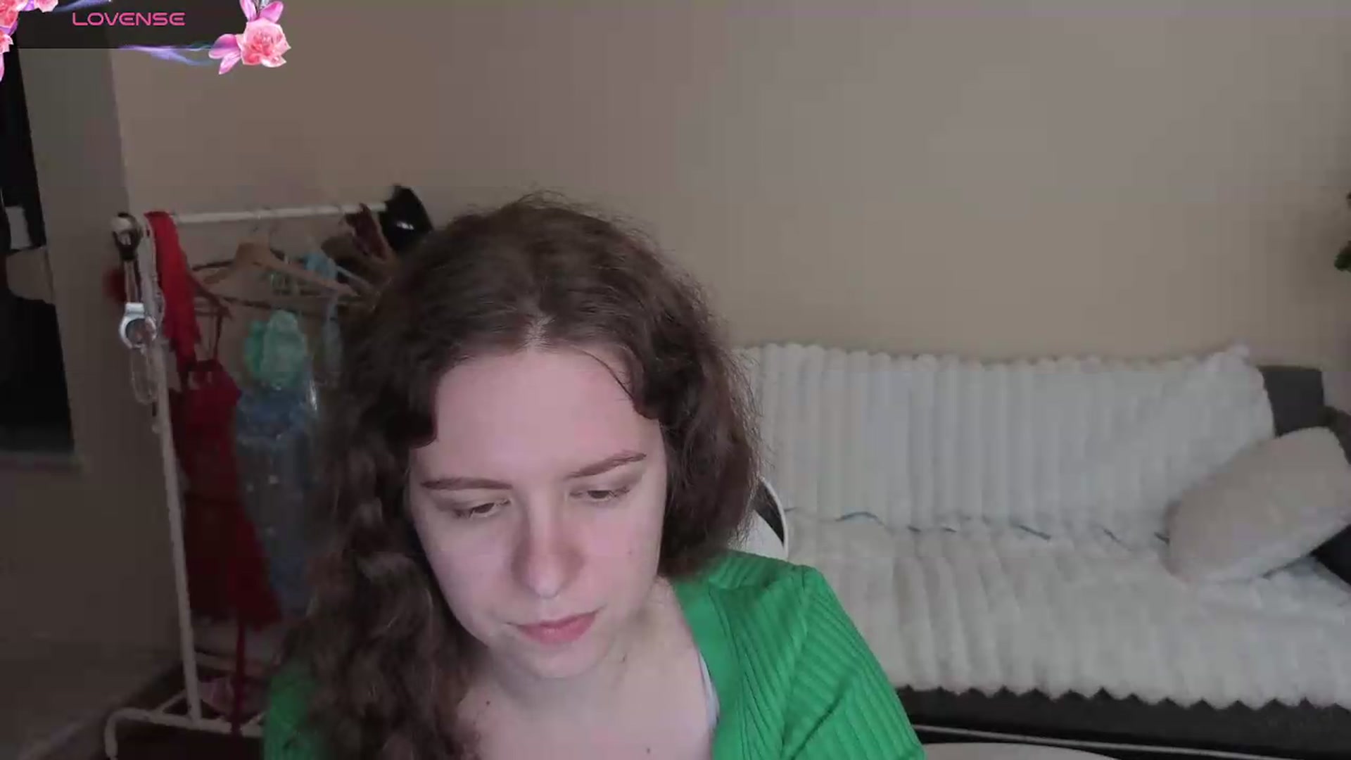 Gallery image thumbnail from BlueFlowerr's myfreecams stream on, 08/22/2026, 19:28 image 20 of 20