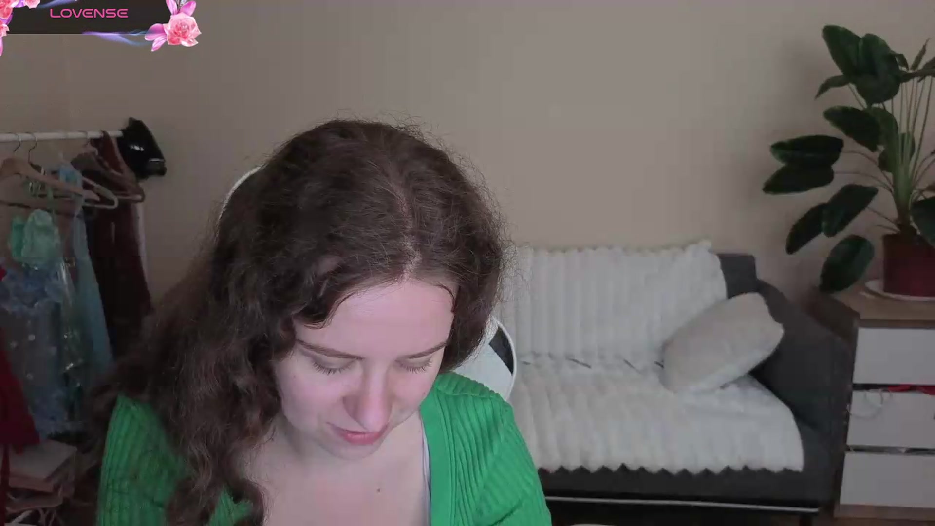 Gallery image thumbnail from BlueFlowerr's myfreecams stream on, 08/22/2026, 19:28 image 3 of 20