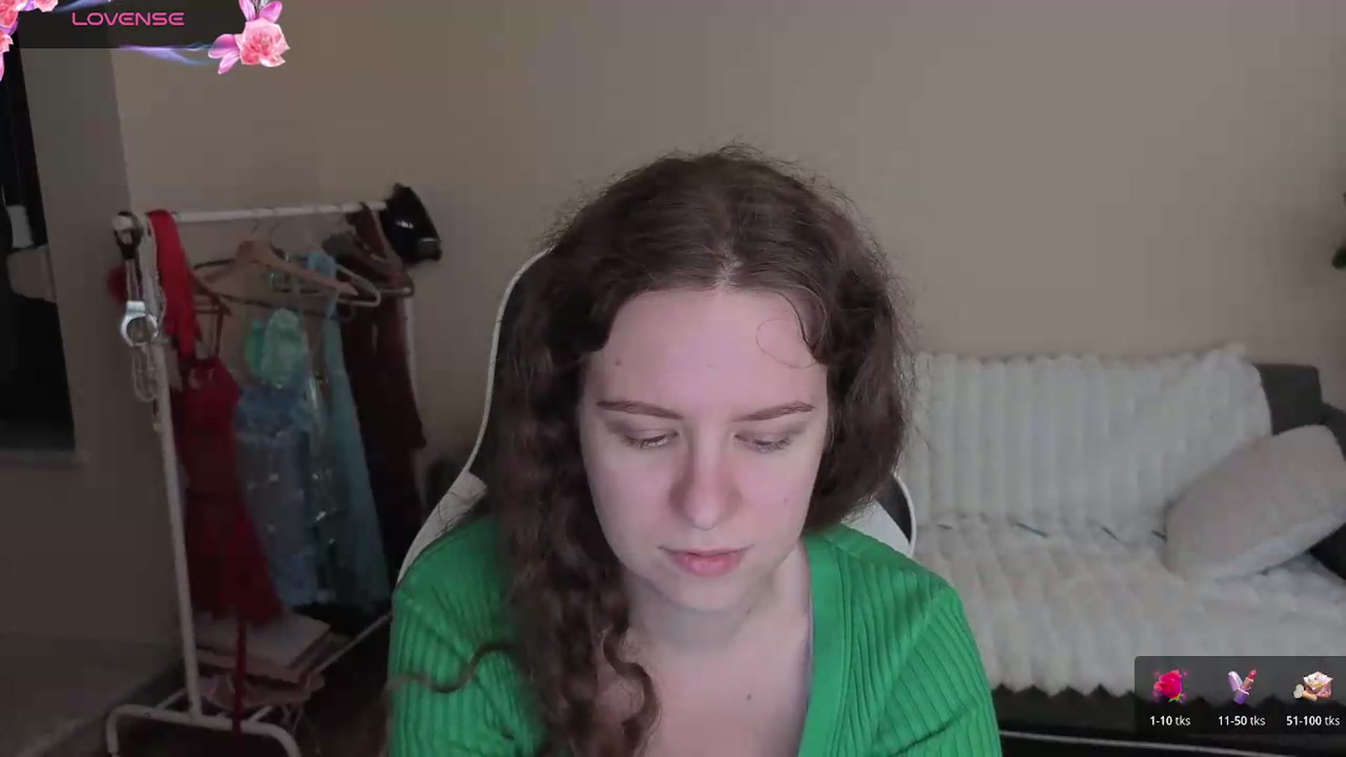 Gallery image thumbnail from BlueFlowerr's myfreecams stream on, 08/22/2026, 19:28 image 6 of 20