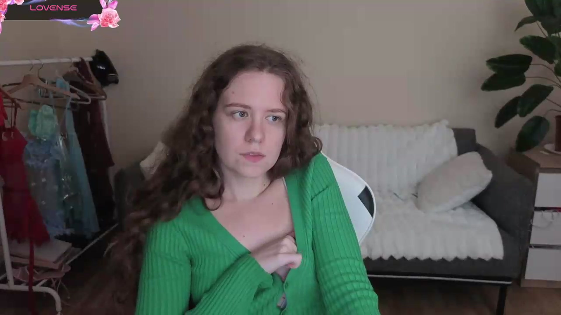 Gallery image thumbnail from BlueFlowerr's myfreecams stream on, 08/22/2026, 20:32 image 7 of 20