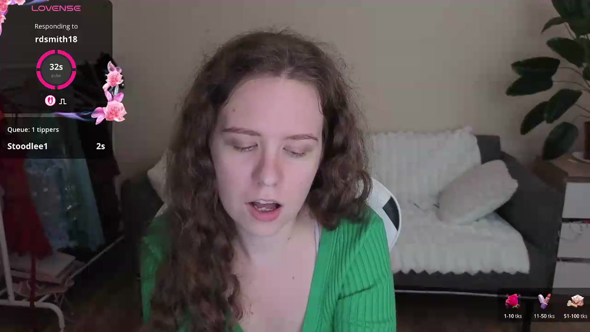Gallery image thumbnail from BlueFlowerr's myfreecams stream on, 08/22/2026, 20:32 image 9 of 20