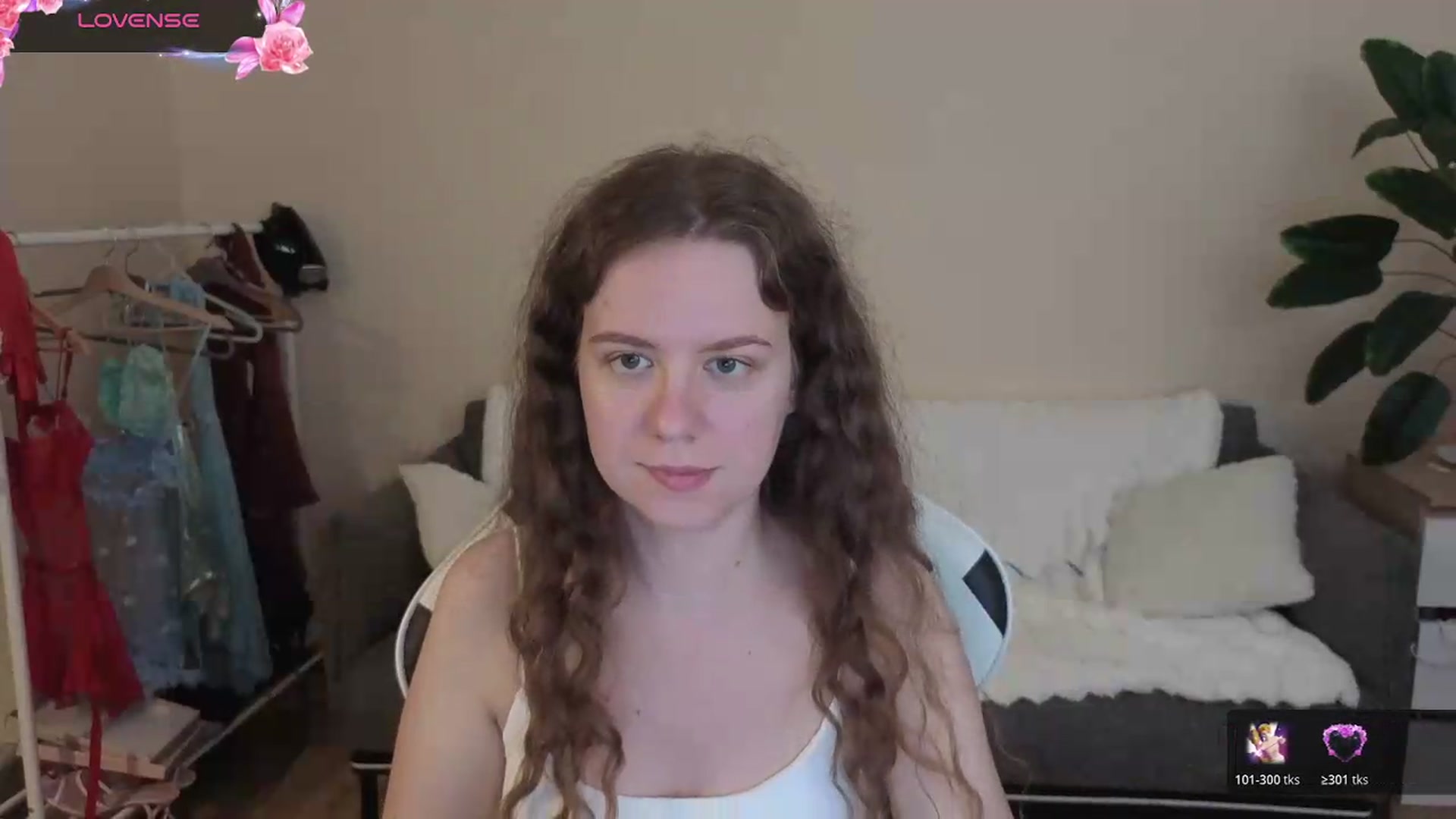 Gallery image thumbnail from BlueFlowerr's myfreecams stream on, 08/23/2026, 17:42 image 7 of 20