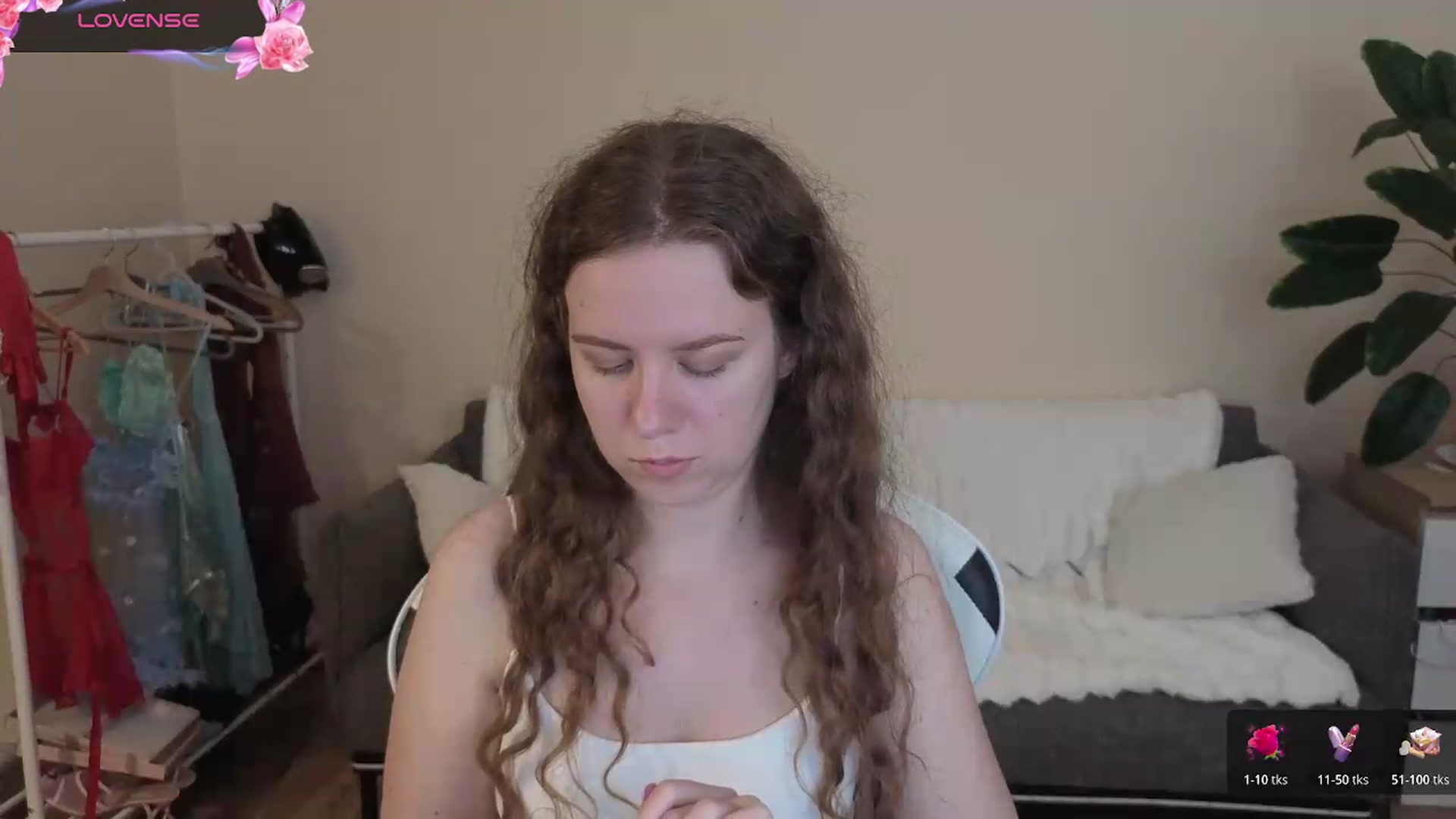 Gallery image thumbnail from BlueFlowerr's myfreecams stream on, 08/23/2026, 17:42 image 2 of 20