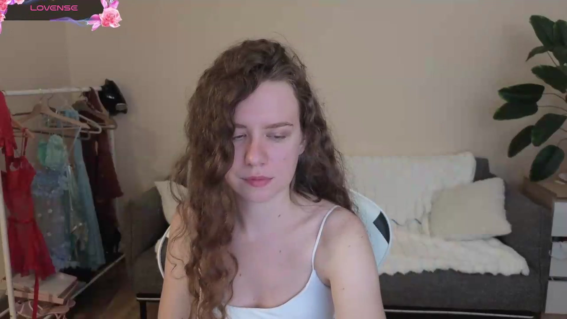 Gallery image thumbnail from BlueFlowerr's myfreecams stream on, 08/23/2026, 18:25 image 10 of 20
