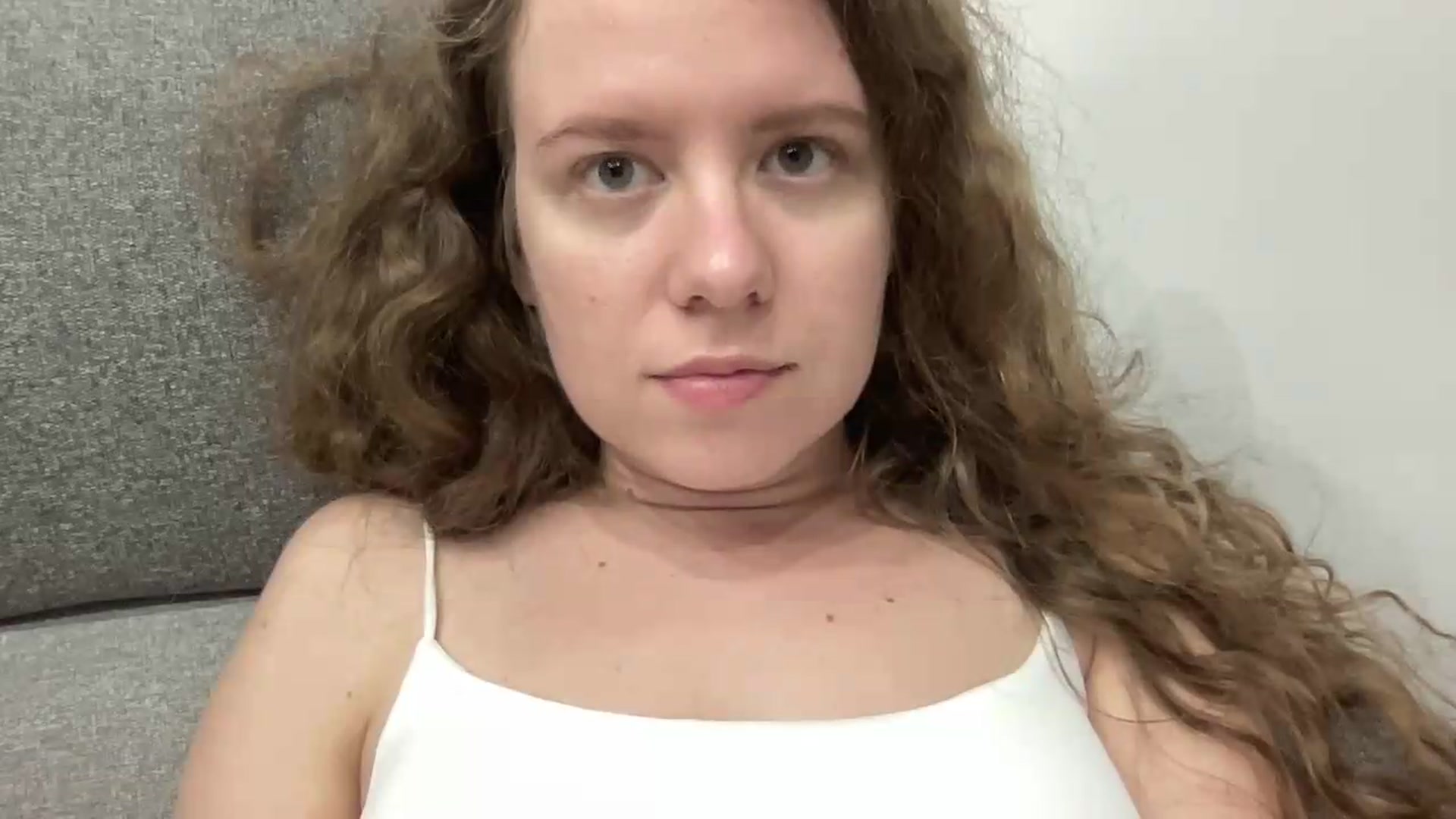 Gallery image thumbnail from BlueFlowerr's myfreecams stream on, 08/24/2026, 24:01 image 17 of 20