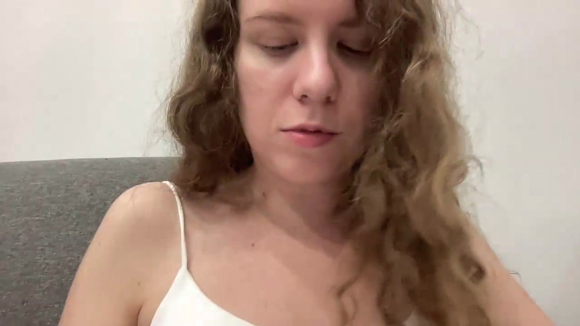 Gallery image thumbnail from BlueFlowerr's myfreecams stream on, 08/24/2026, 24:01 image 13 of 20