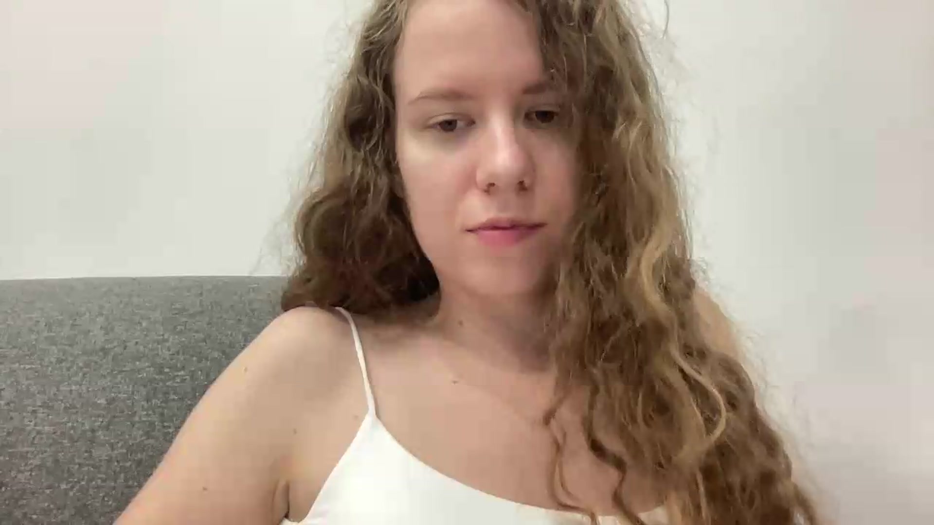 Gallery image thumbnail from BlueFlowerr's myfreecams stream on, 08/24/2026, 24:01 image 9 of 20