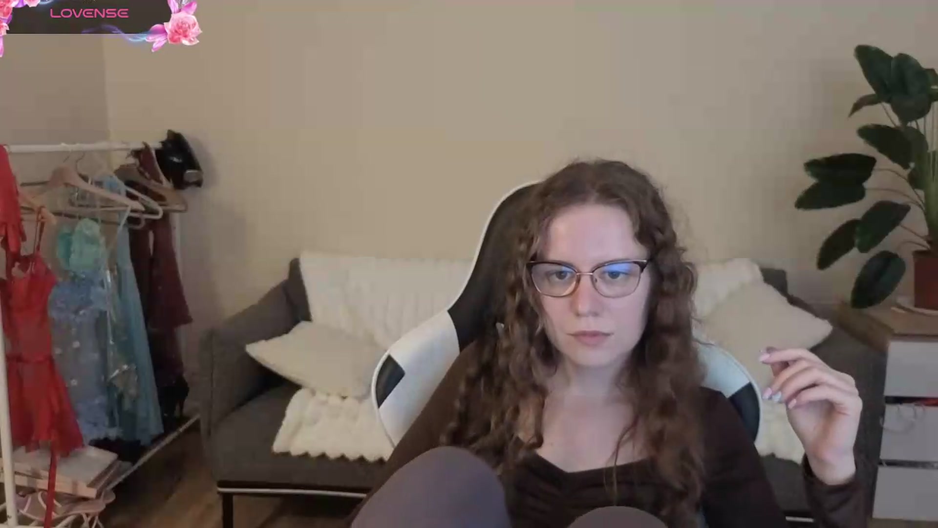 Gallery image thumbnail from BlueFlowerr's myfreecams stream on, 08/24/2026, 20:32 image 5 of 20