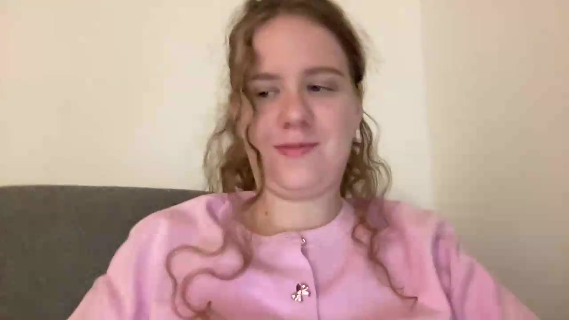 Gallery image thumbnail from BlueFlowerr's myfreecams stream on, 08/25/2026, 19:22 image 6 of 20