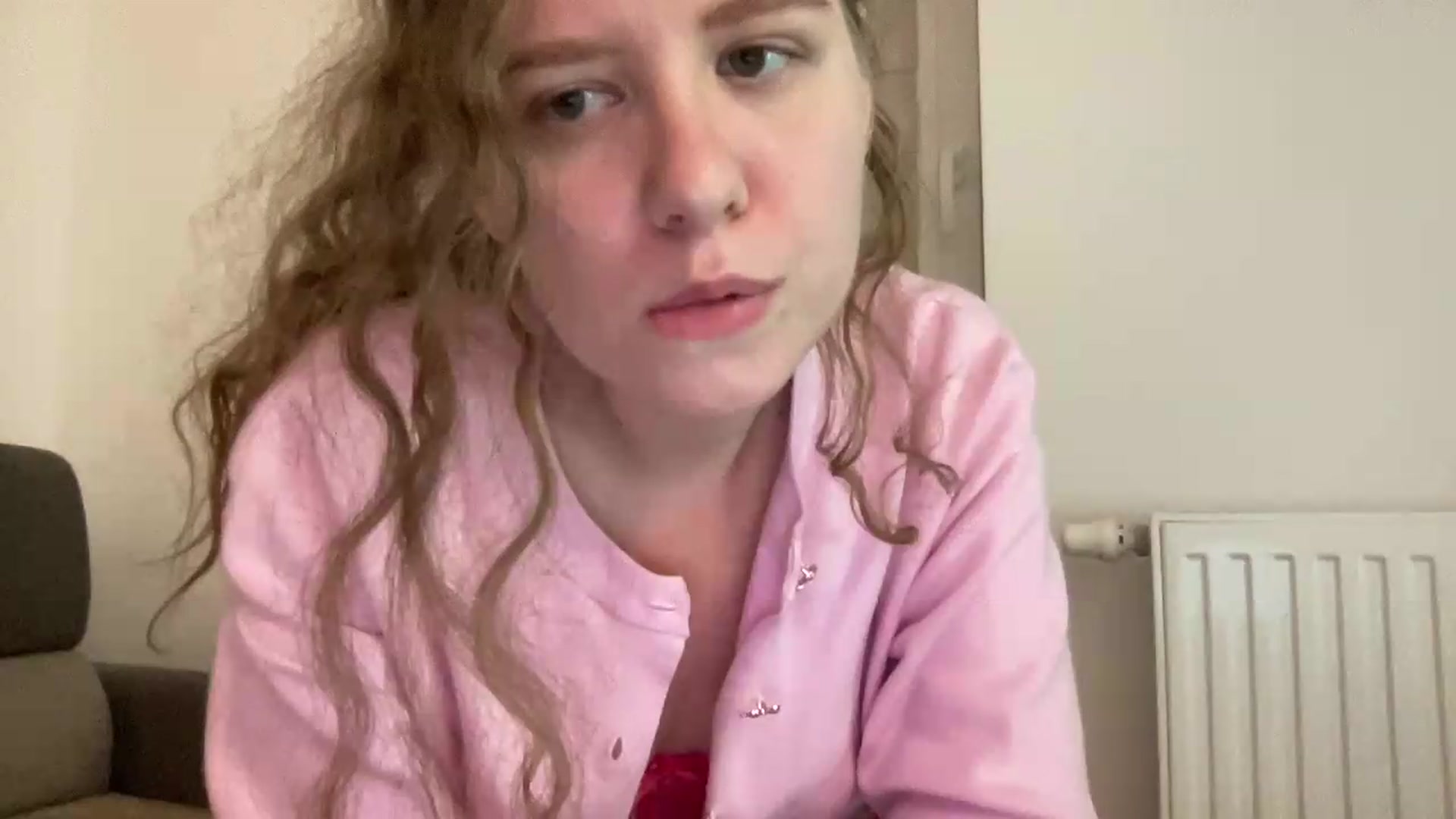 Gallery image thumbnail from BlueFlowerr's myfreecams stream on, 08/25/2026, 20:25 image 10 of 20
