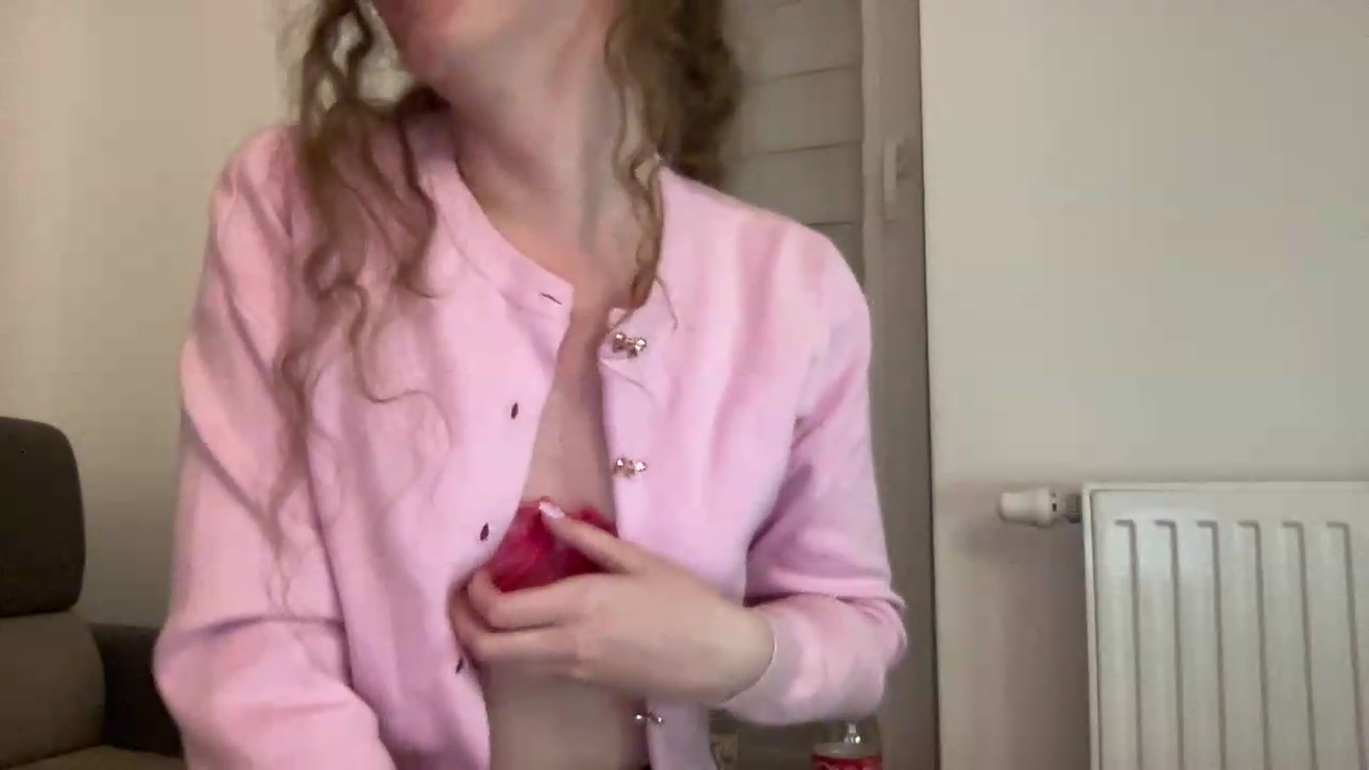 Gallery image thumbnail from BlueFlowerr's myfreecams stream on, 08/25/2026, 20:25 image 20 of 20