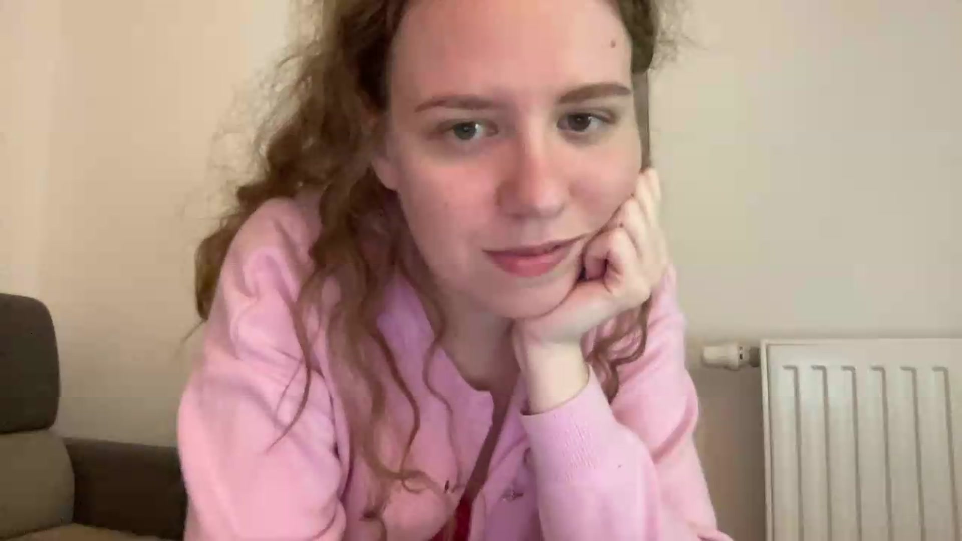 Gallery image thumbnail from BlueFlowerr's myfreecams stream on, 08/25/2026, 20:25 image 13 of 20