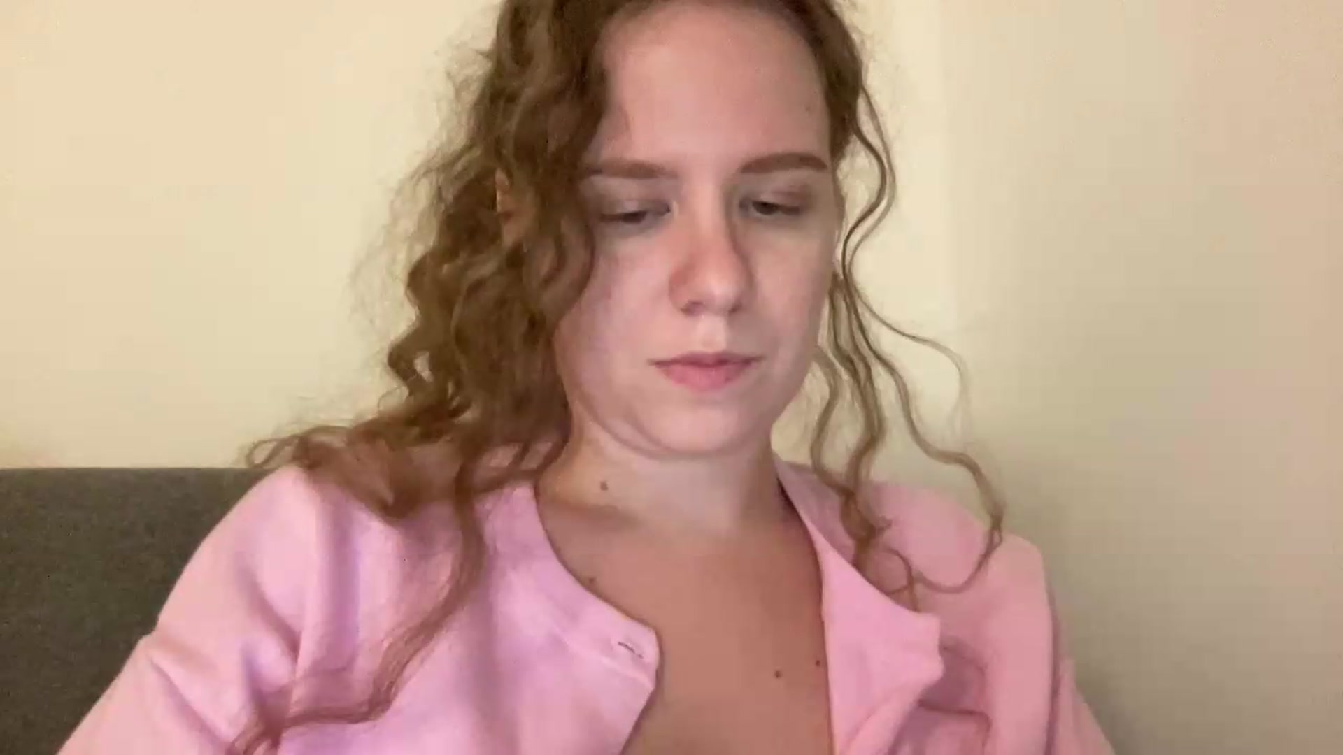 Gallery image thumbnail from BlueFlowerr's myfreecams stream on, 08/25/2026, 21:00 image 15 of 20