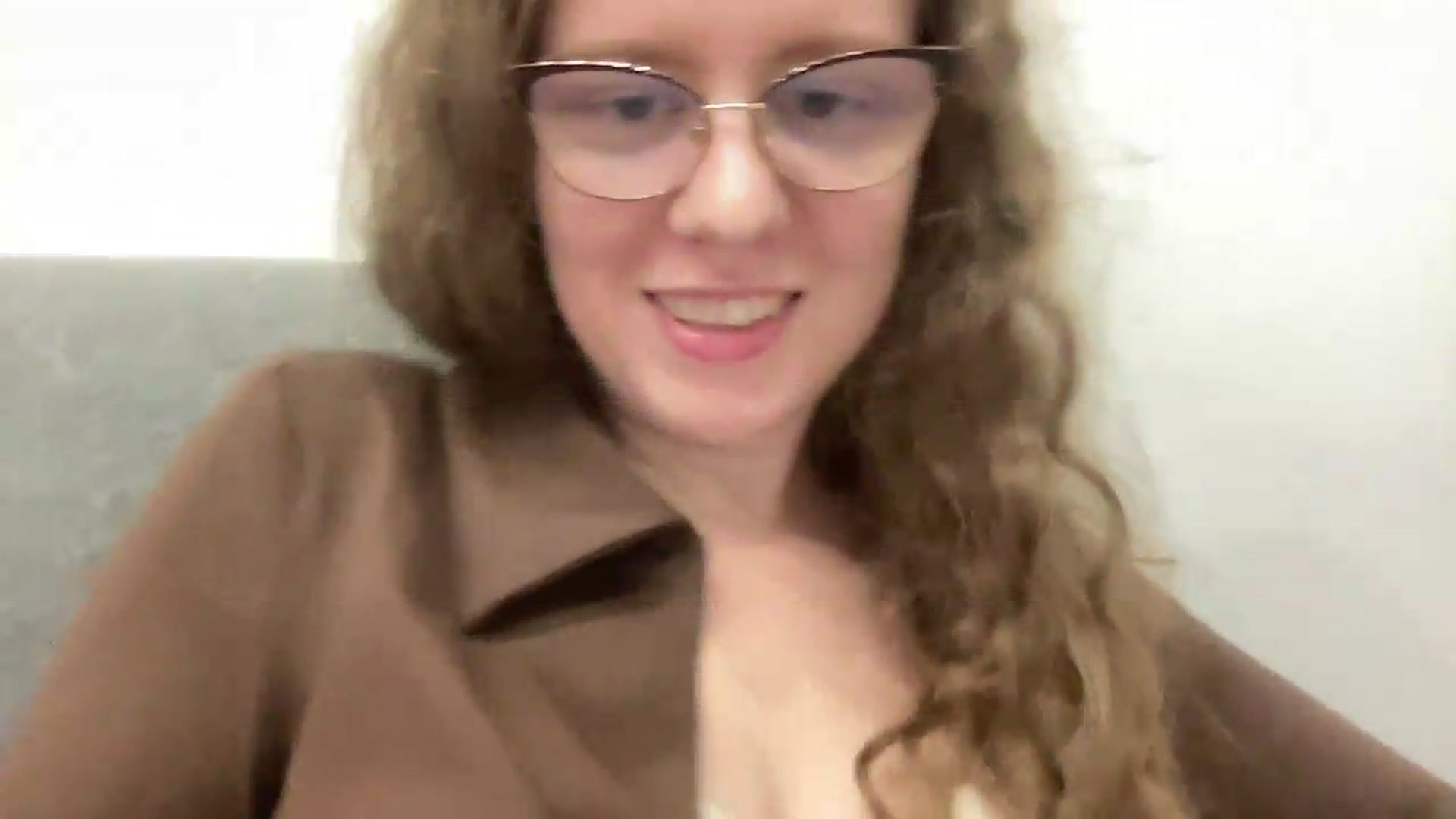 Gallery image thumbnail from BlueFlowerr's myfreecams stream on, 08/26/2026, 23:34 image 11 of 20