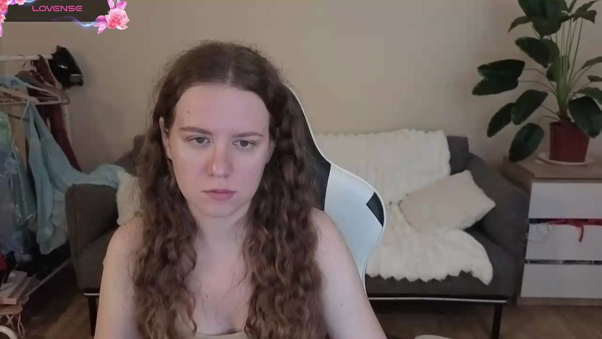 Gallery image thumbnail from BlueFlowerr's myfreecams stream on, 08/29/2026, 17:48 image 8 of 20