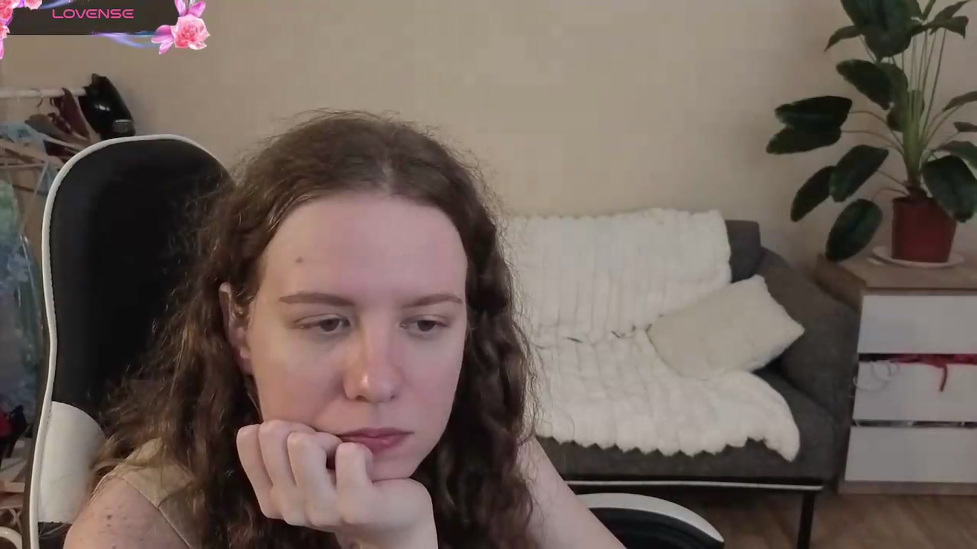 Gallery image thumbnail from BlueFlowerr's myfreecams stream on, 08/29/2026, 17:48 image 9 of 20