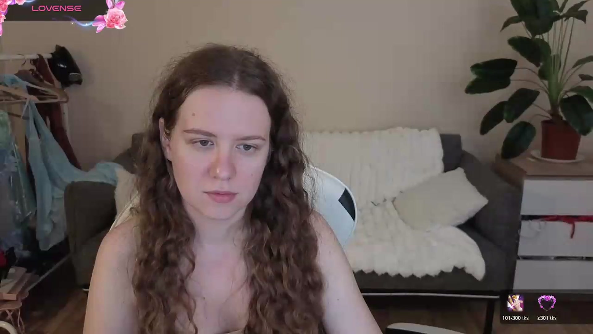 Gallery image thumbnail from BlueFlowerr's myfreecams stream on, 08/29/2026, 17:48 image 10 of 20