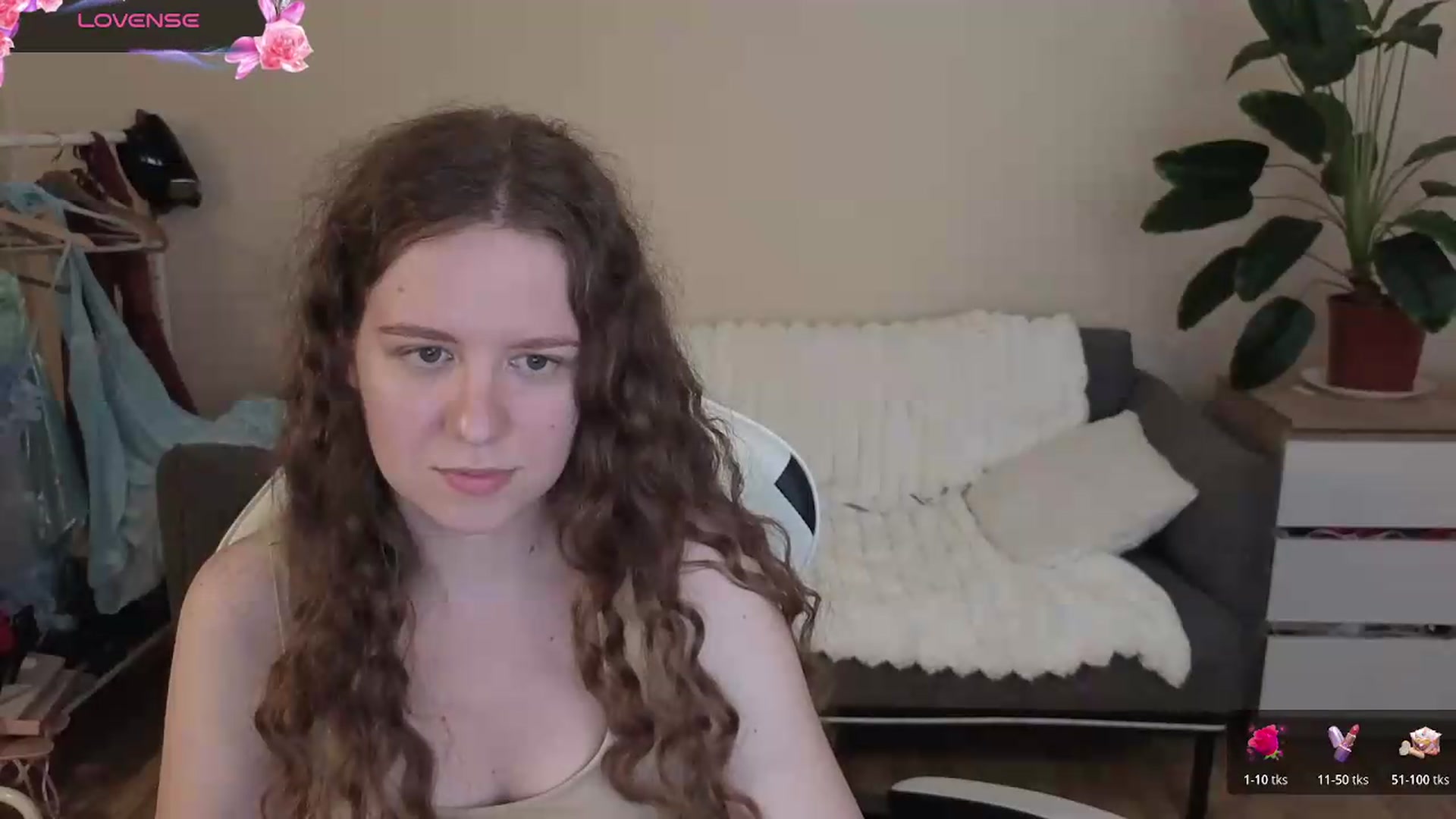 Gallery image thumbnail from BlueFlowerr's myfreecams stream on, 08/29/2026, 18:26 image 18 of 20
