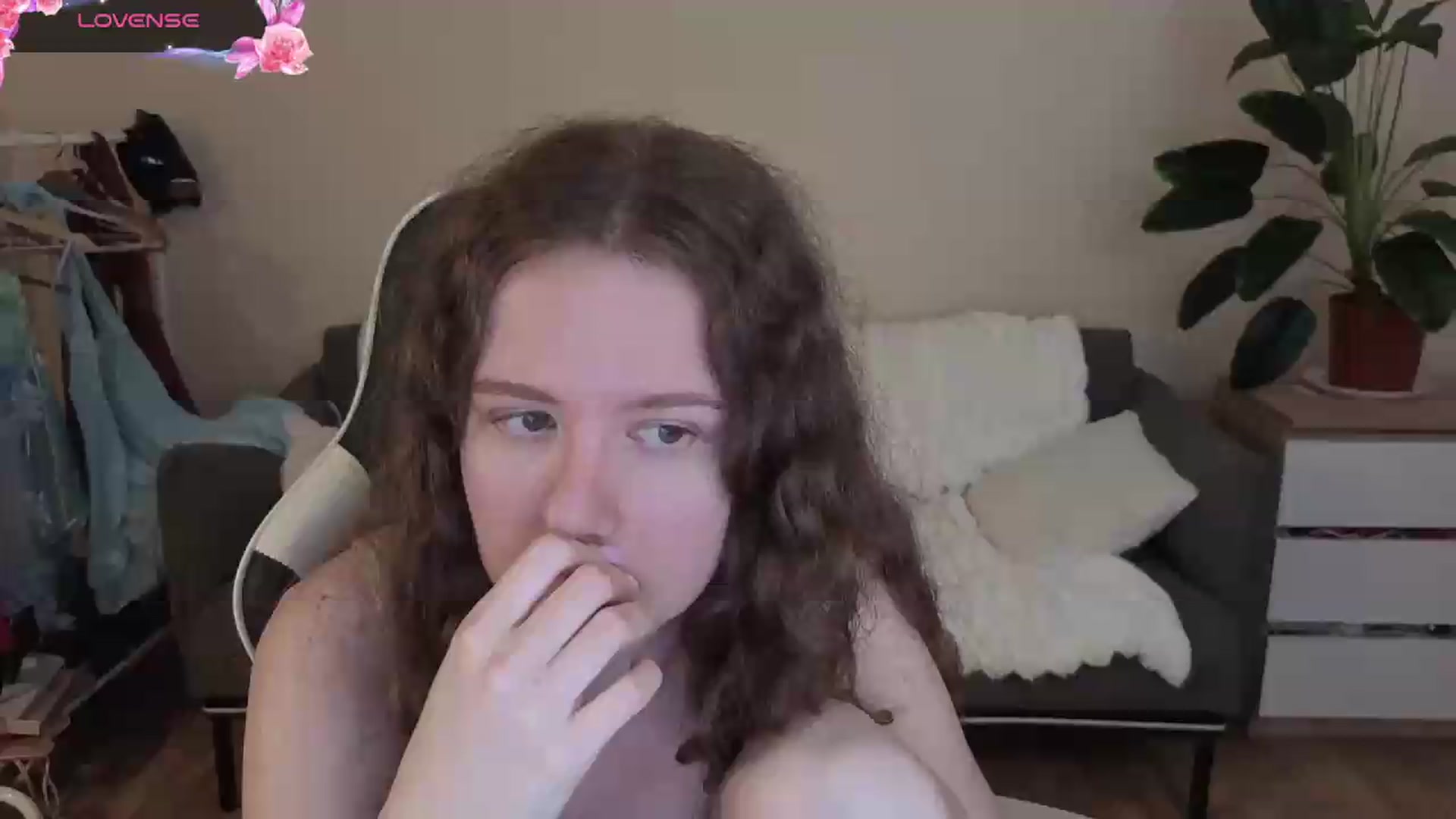 Gallery image thumbnail from BlueFlowerr's myfreecams stream on, 08/29/2026, 18:26 image 1 of 20