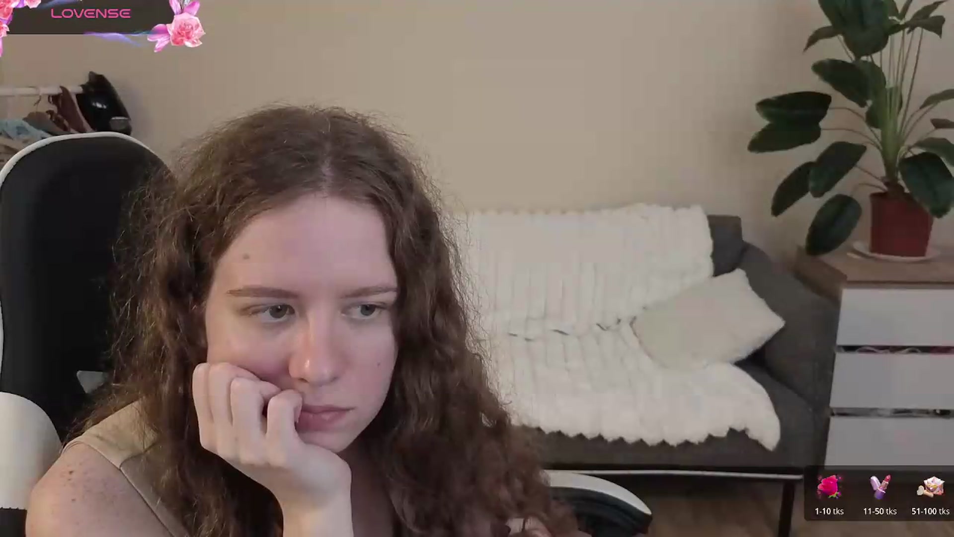 Gallery image thumbnail from BlueFlowerr's myfreecams stream on, 08/29/2026, 18:26 image 20 of 20