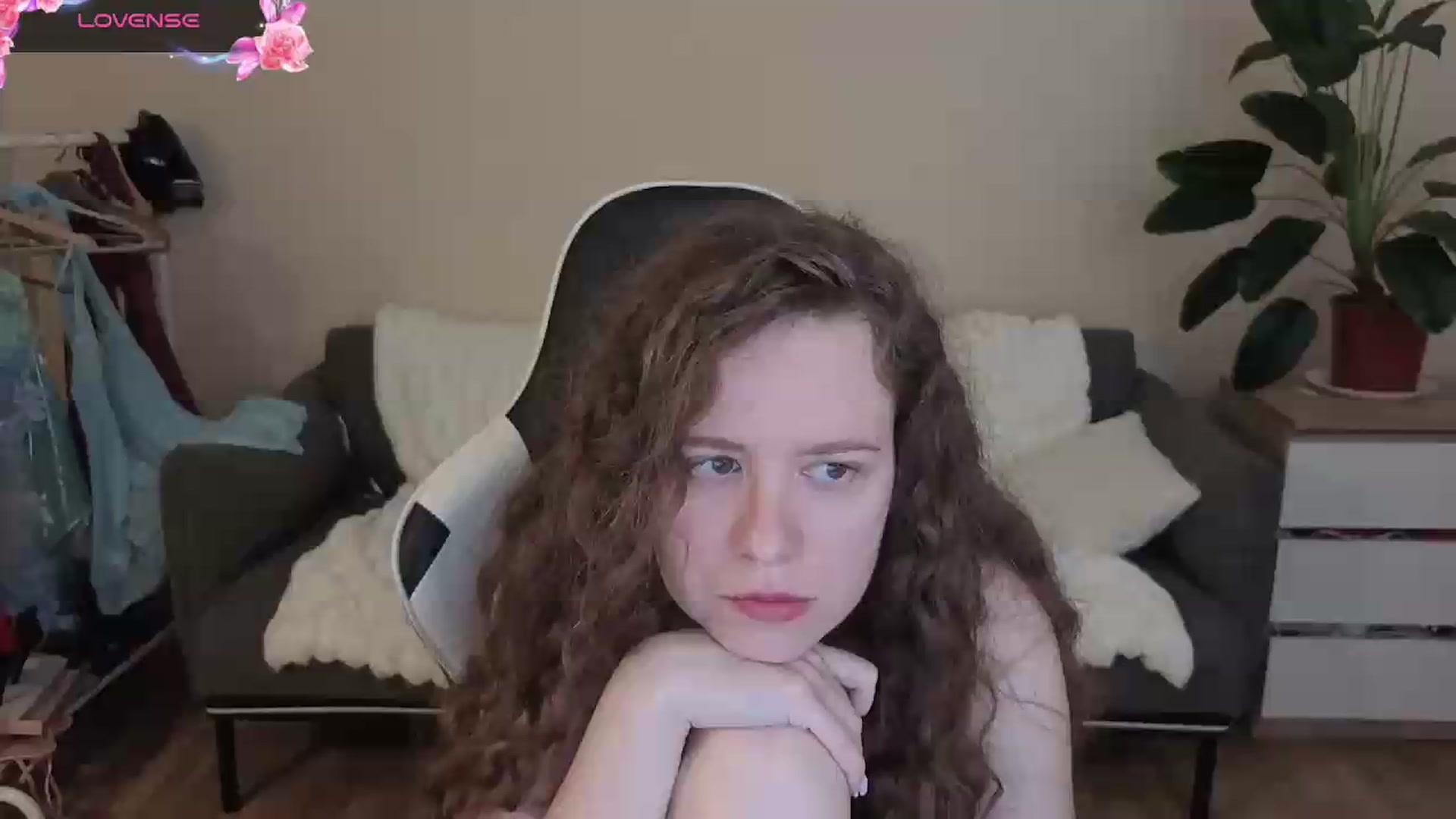 Gallery image thumbnail from BlueFlowerr's myfreecams stream on, 08/29/2026, 19:55 image 1 of 20