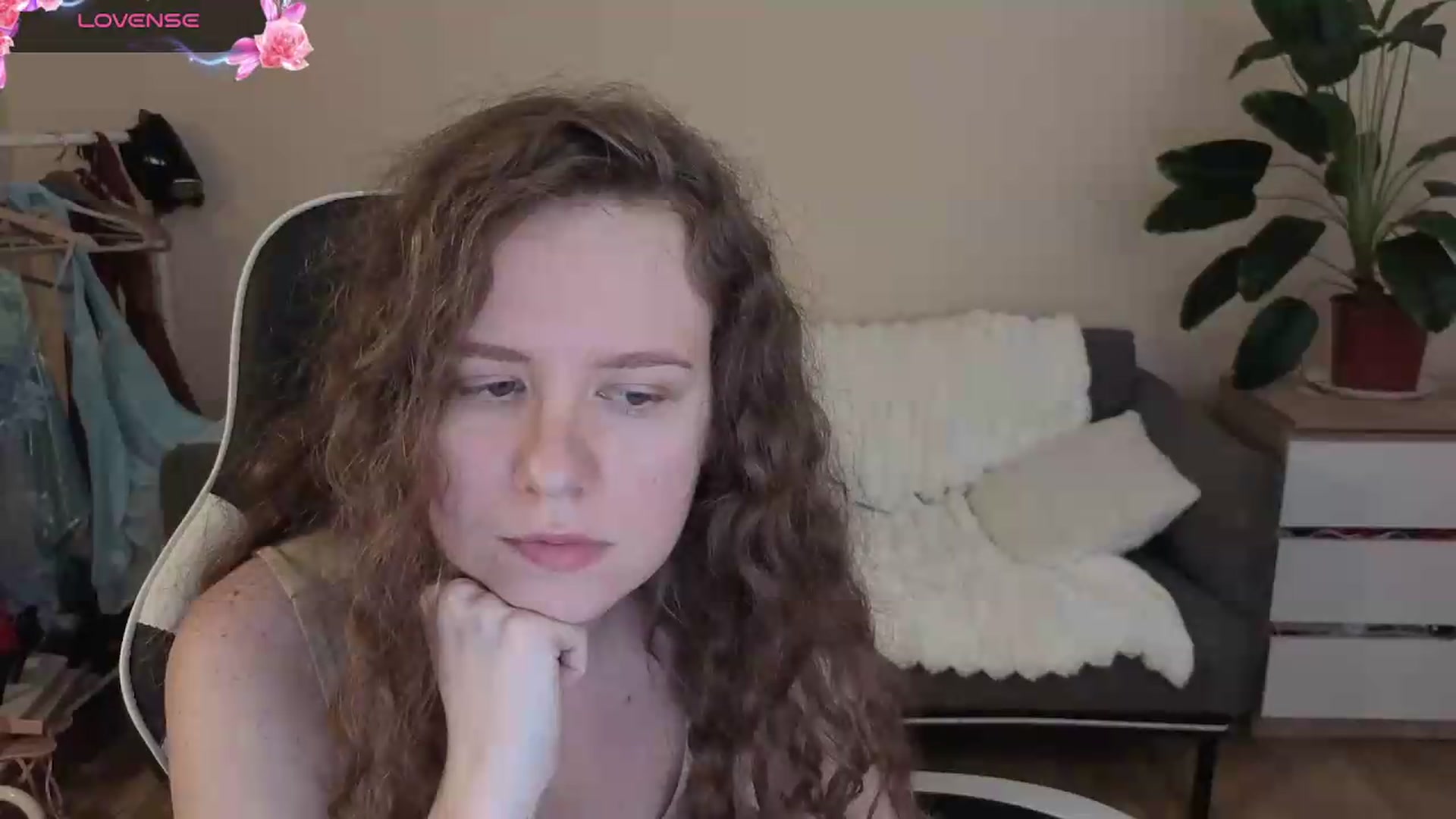 Gallery image thumbnail from BlueFlowerr's myfreecams stream on, 08/29/2026, 19:55 image 17 of 20