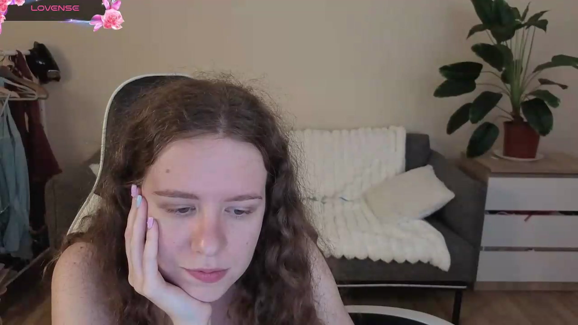 Gallery image thumbnail from BlueFlowerr's myfreecams stream on, 08/29/2026, 22:39 image 3 of 20