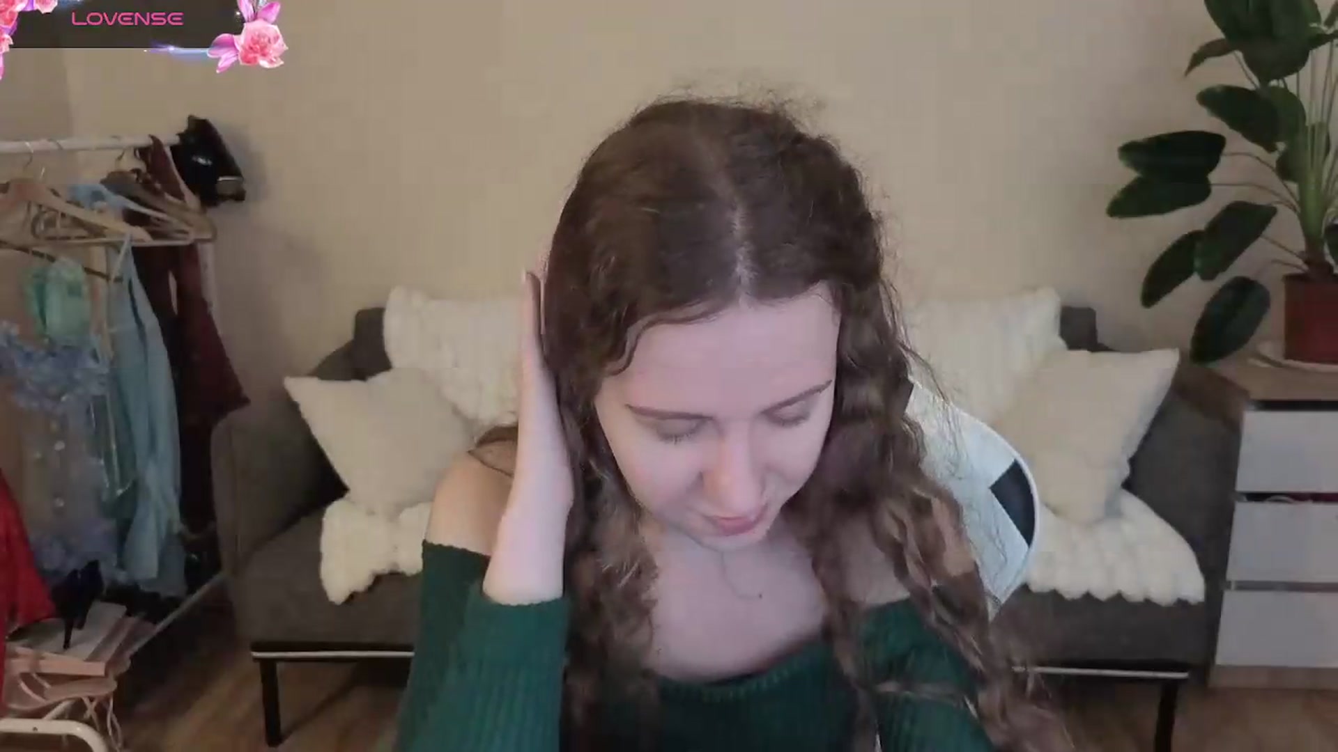 Gallery image thumbnail from BlueFlowerr's myfreecams stream on, 08/30/2026, 19:21 image 3 of 20