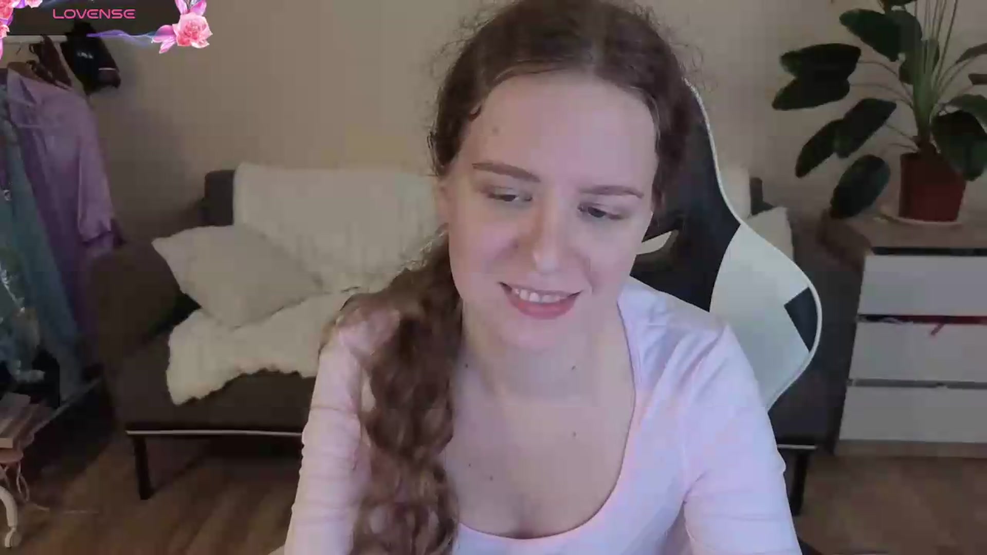 Gallery image thumbnail from BlueFlowerr's myfreecams stream on, 08/31/2026, 19:55 image 20 of 20