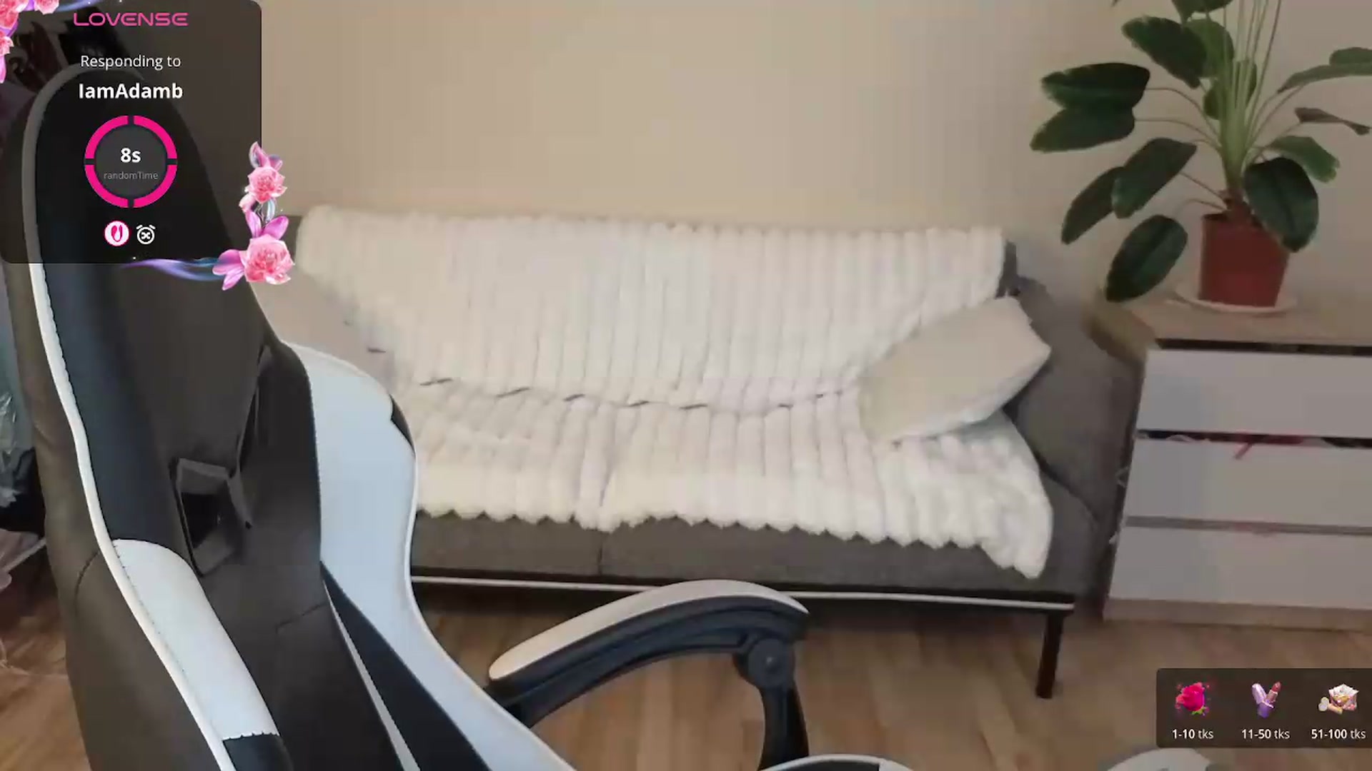 Gallery image thumbnail from BlueFlowerr's myfreecams stream on, 09/01/2026, 20:30 image 5 of 20