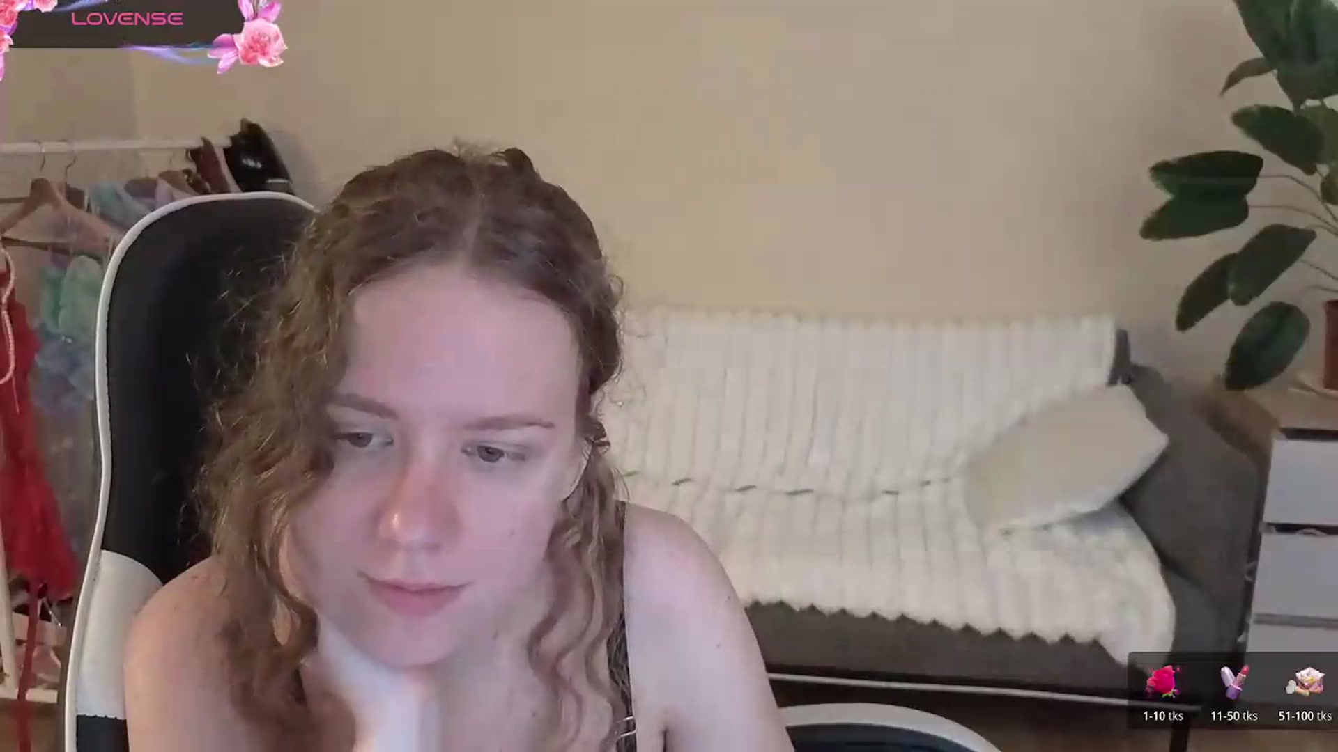 Gallery image thumbnail from BlueFlowerr's myfreecams stream on, 09/01/2026, 21:03 image 20 of 20