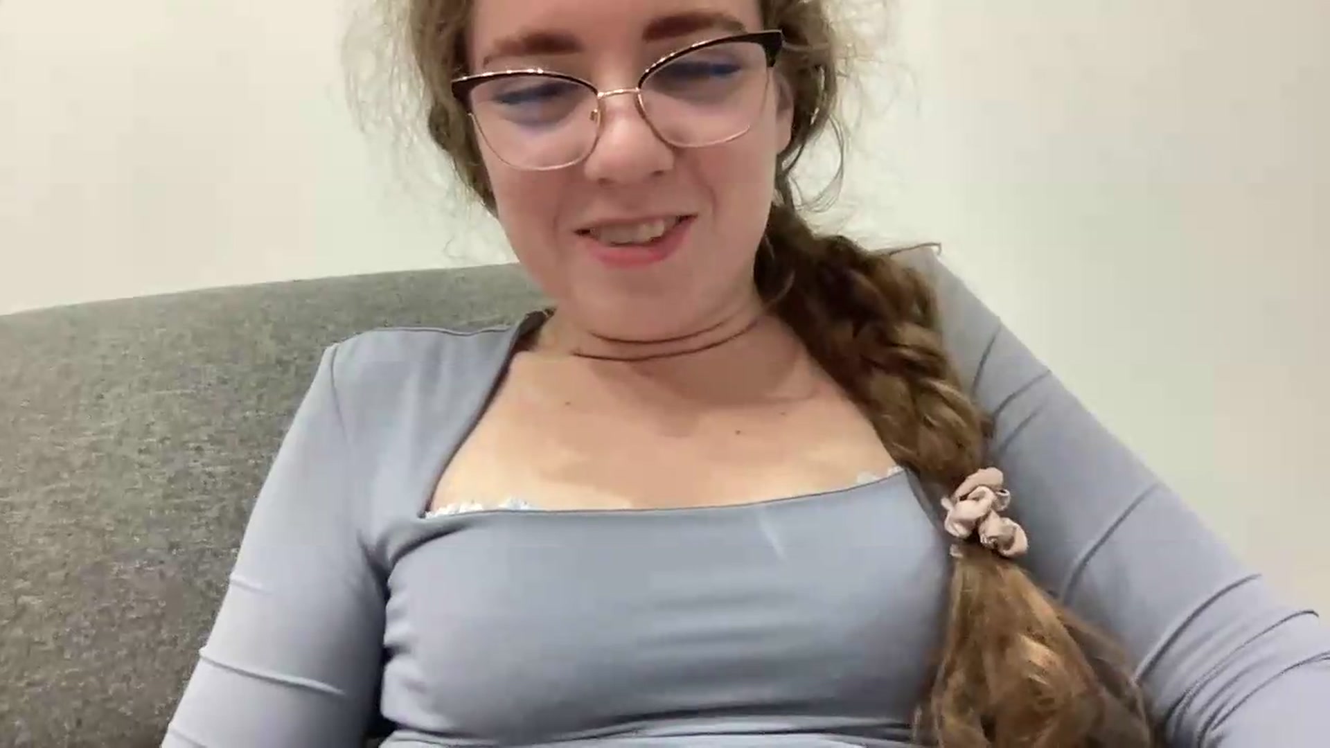 Gallery image thumbnail from BlueFlowerr's myfreecams stream on, 09/03/2026, 24:31 image 9 of 20