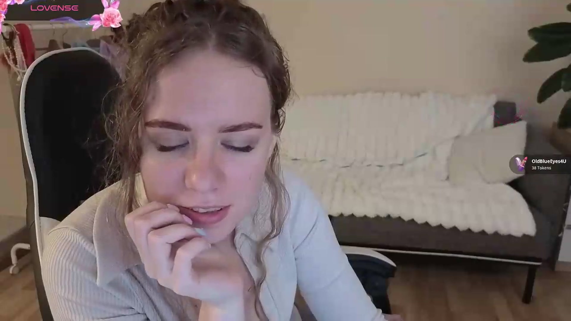 Gallery image thumbnail from BlueFlowerr's myfreecams stream on, 09/03/2026, 17:45 image 10 of 20