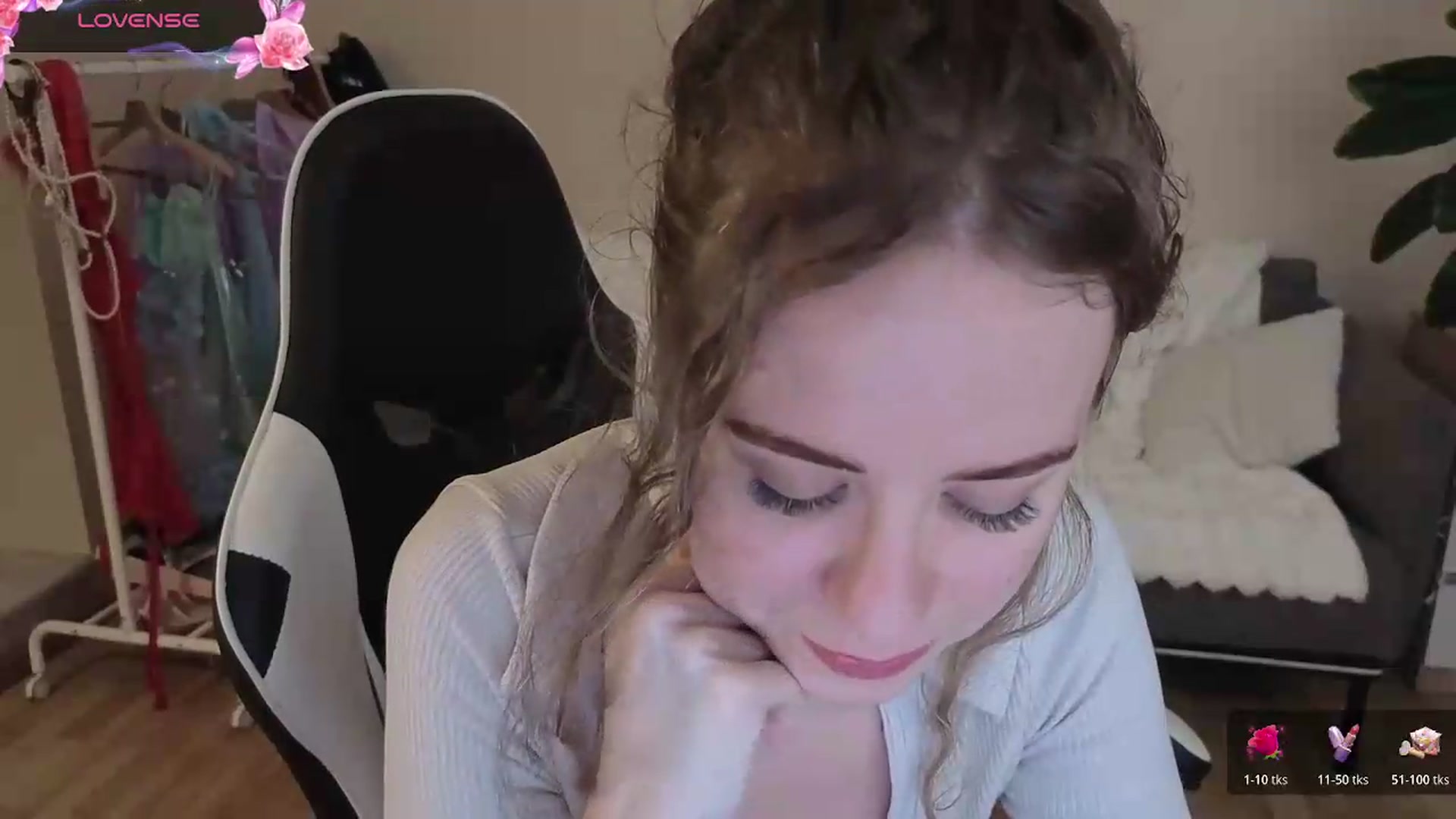 Gallery image thumbnail from BlueFlowerr's myfreecams stream on, 09/03/2026, 17:45 image 12 of 20