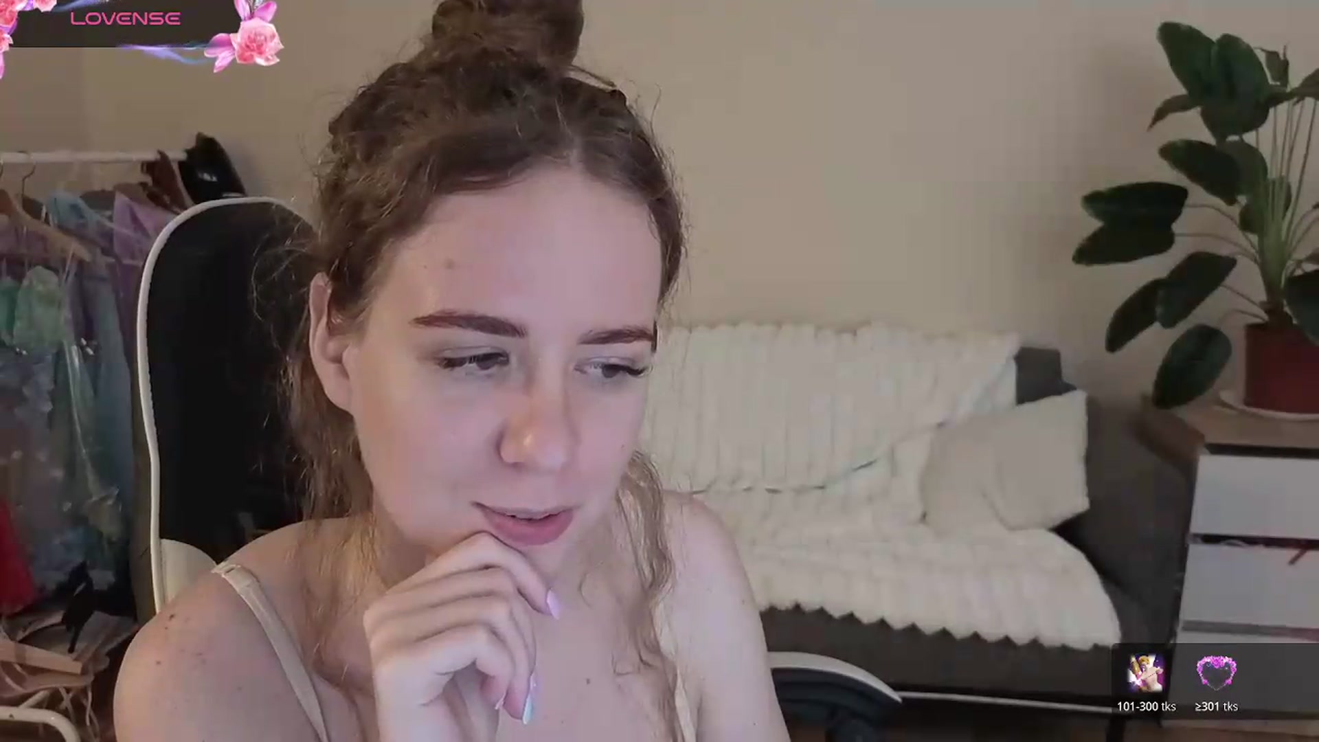 Gallery image thumbnail from BlueFlowerr's myfreecams stream on, 09/03/2026, 21:30 image 5 of 20