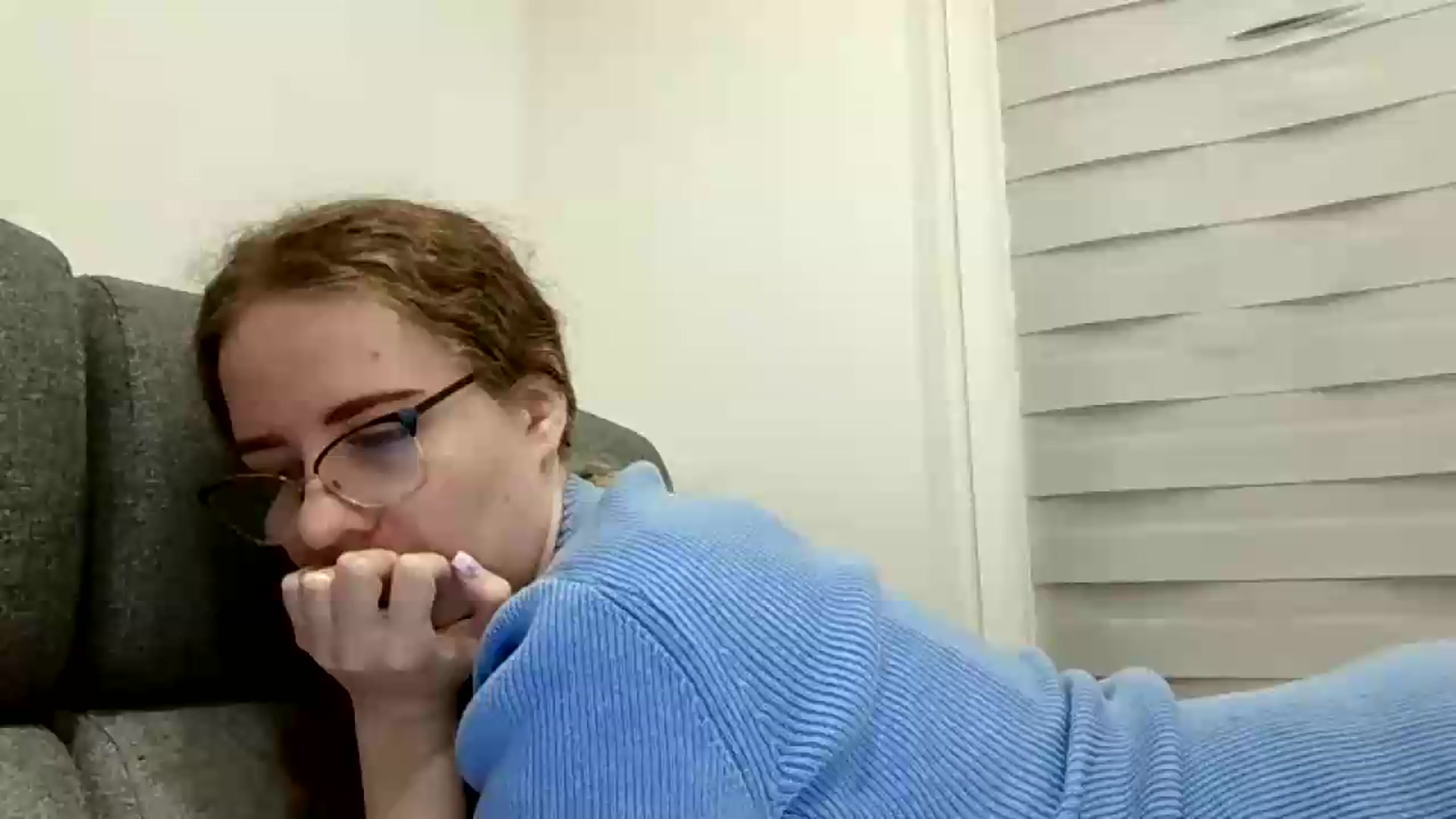 Gallery image thumbnail from BlueFlowerr's myfreecams stream on, 09/04/2026, 18:11 image 1 of 20
