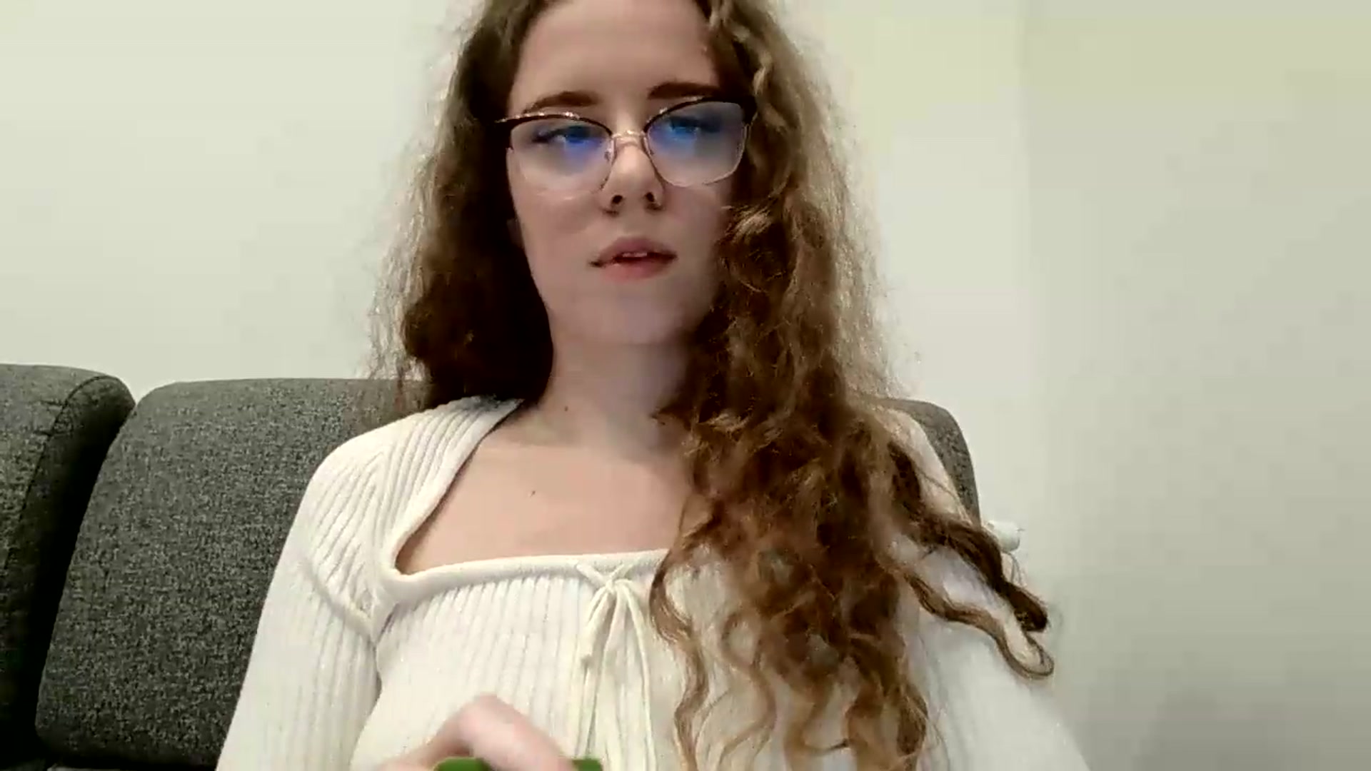 Gallery image thumbnail from BlueFlowerr's myfreecams stream on, 09/05/2026, 23:13 image 17 of 20