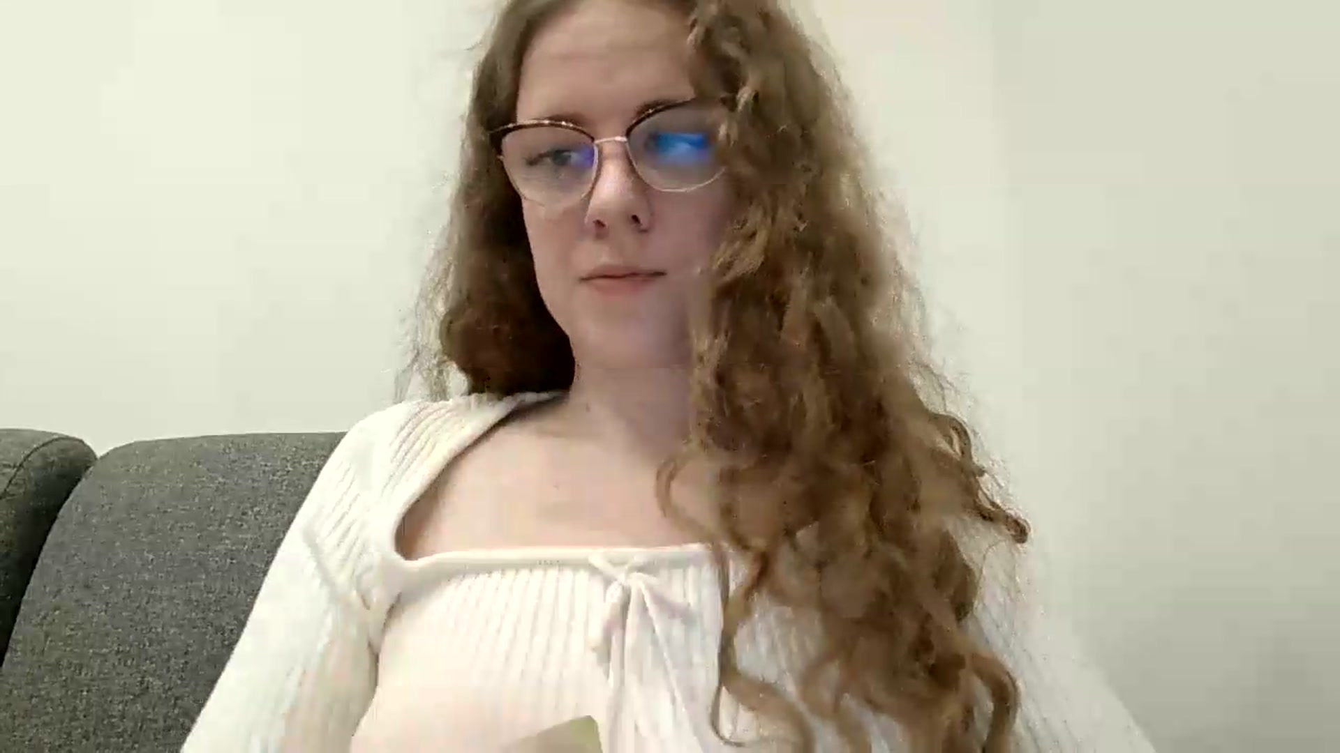 Gallery image thumbnail from BlueFlowerr's myfreecams stream on, 09/05/2026, 23:13 image 12 of 20