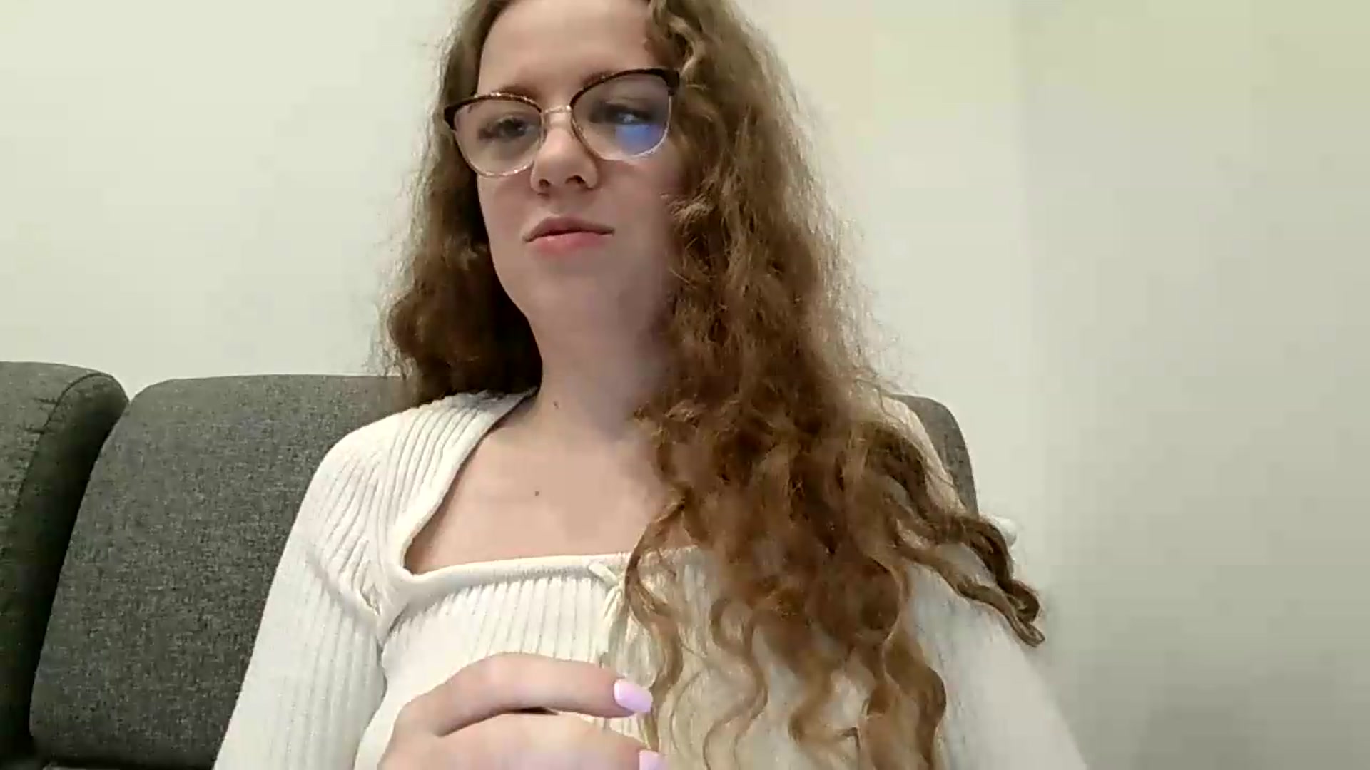 Gallery image thumbnail from BlueFlowerr's myfreecams stream on, 09/05/2026, 23:13 image 16 of 20