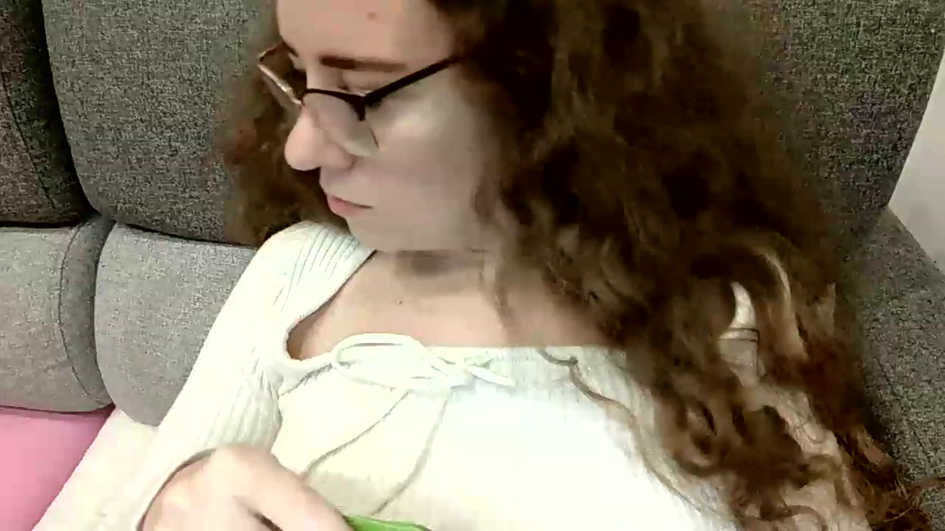Gallery image thumbnail from BlueFlowerr's myfreecams stream on, 09/05/2026, 23:43 image 12 of 20