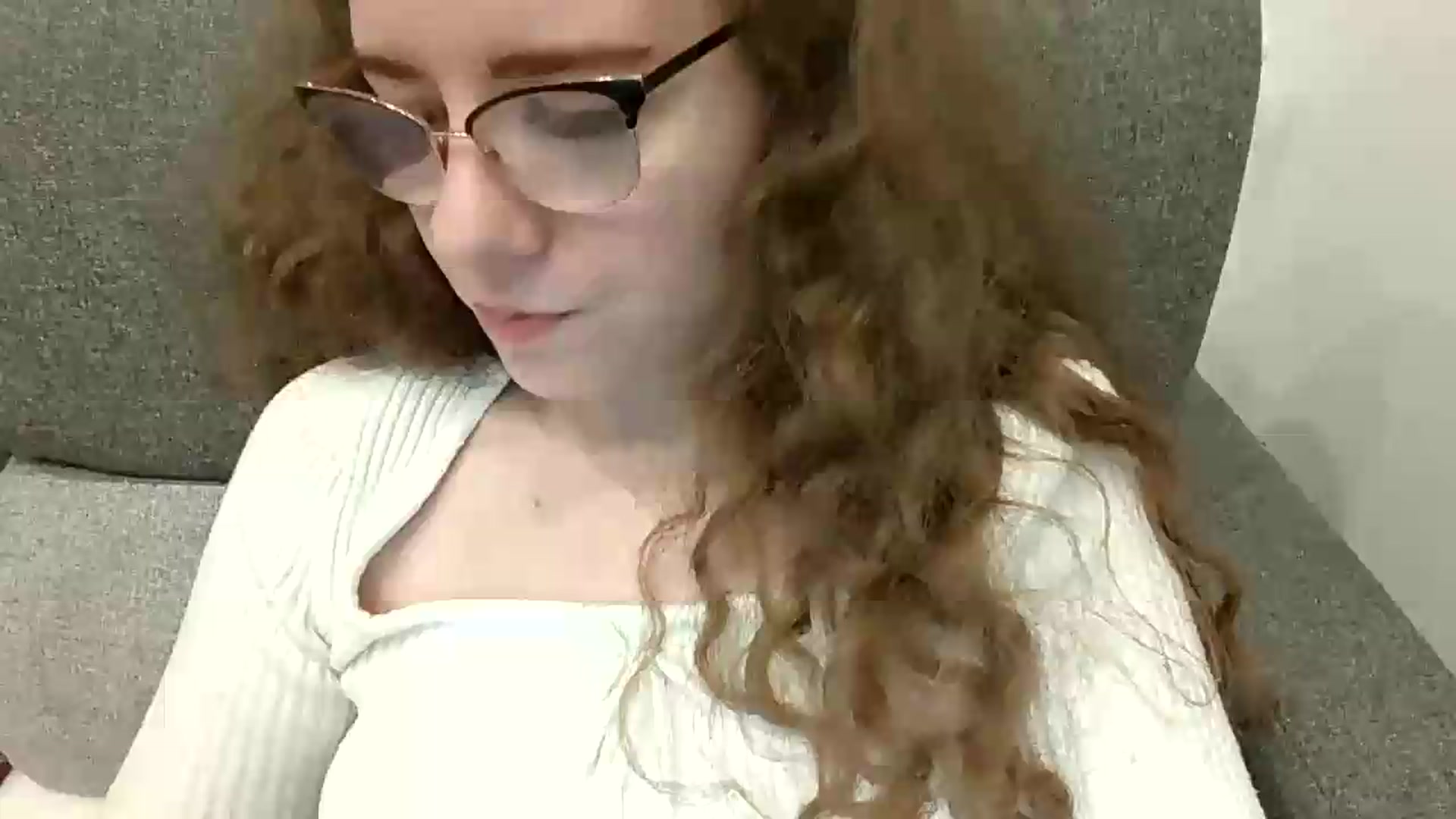 Gallery image thumbnail from BlueFlowerr's myfreecams stream on, 09/05/2026, 23:43 image 1 of 20