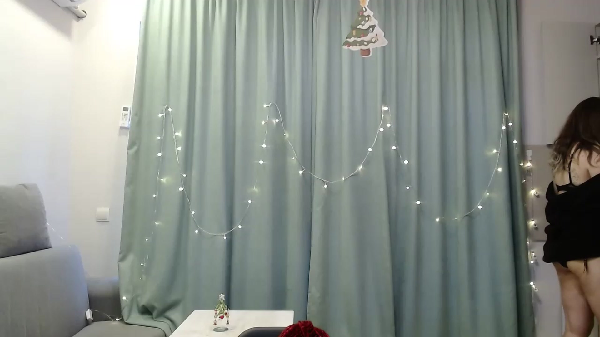 Gallery image thumbnail from BlueL1ghtning's myfreecams stream on, 11/27/2022, 13:44 image 18 of 20