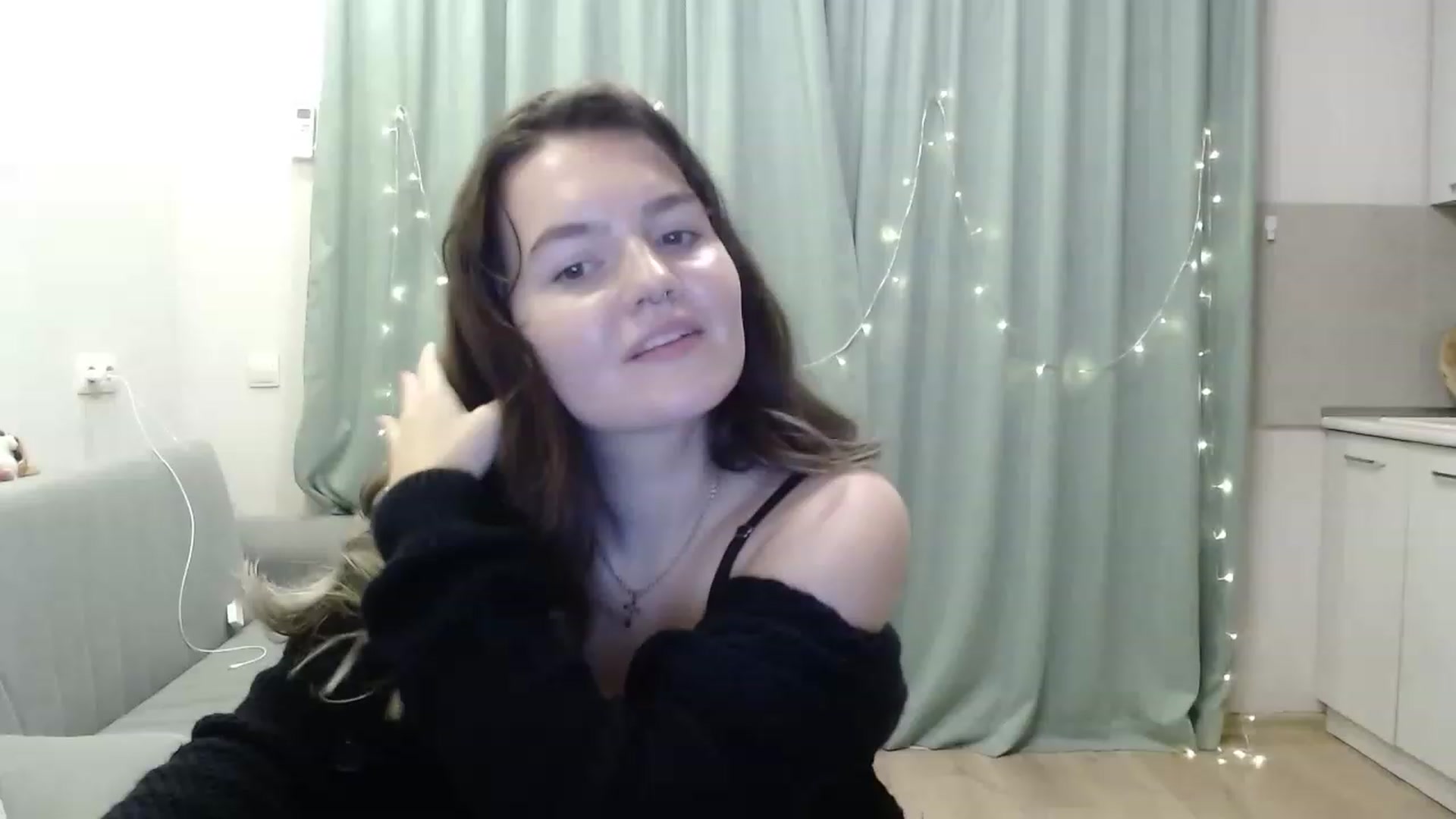 Gallery image thumbnail from BlueL1ghtning's myfreecams stream on, 11/29/2022, 14:15 image 17 of 20